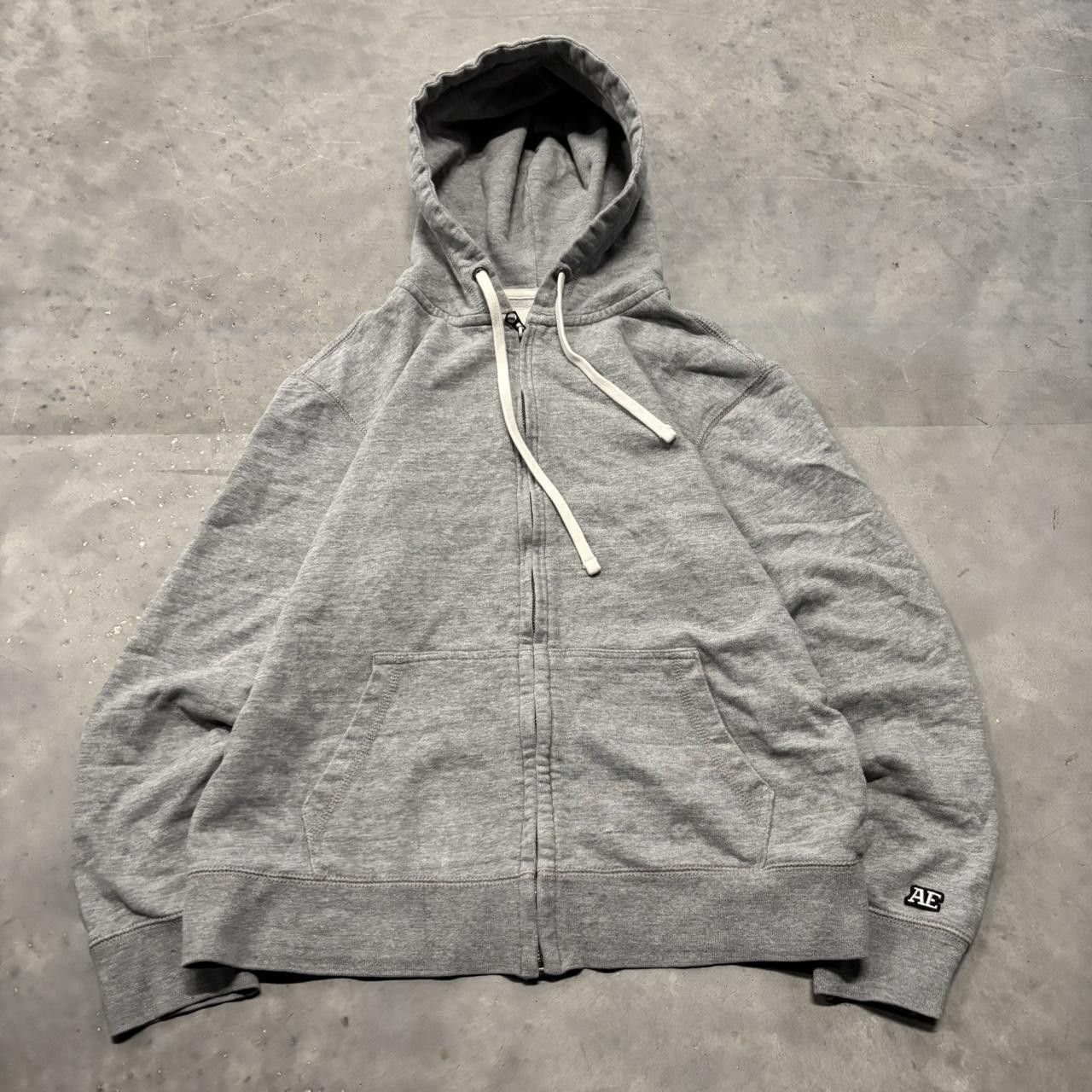 Japanese Brand × Vintage Crazy Vintage Y2K/2000s Light Grey Blank Streetwear Essential Zip Up Hoodie! Size US S / EU 44-46 / 1 - 1 Thumbnail
