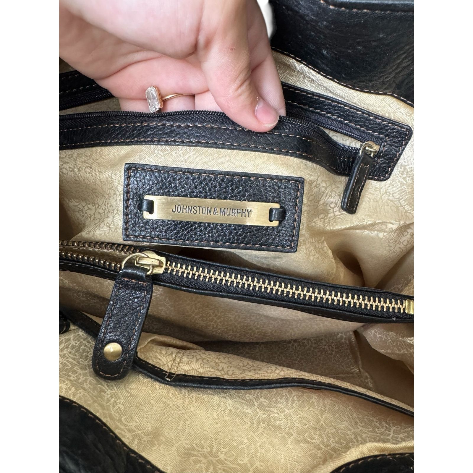 Johnston & Murphy $228 Johnston & Murphy Black Pebbled Leather Tote Bag Purse Size ONE SIZE - 4 Thumbnail