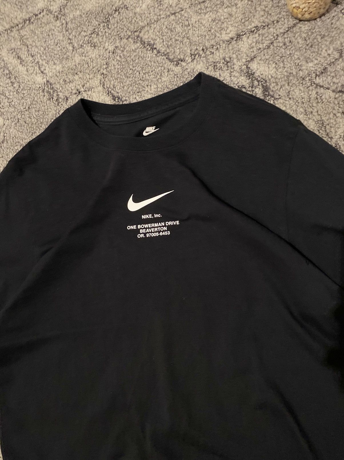 Nike Nike Vintage Swoosh T-Shirt – Size S – Oversized Fit – Black Size US S / EU 44-46 / 1 - 2 Thumbnail