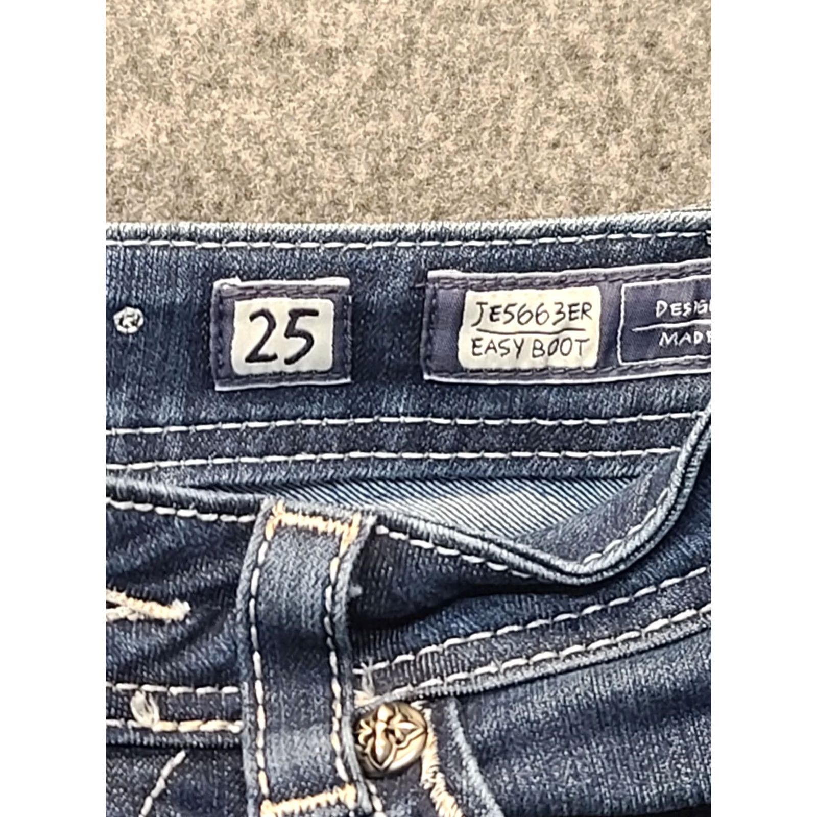 Miss Me Miss Me Jeans Womens 28X30 Regular Bootcut Denim Cotton Spandex Embroidered Rhinestone Cowboycore Western 90s Mens? No, remove Mens. Size 28" / US 6 / IT 42 - 3 Thumbnail