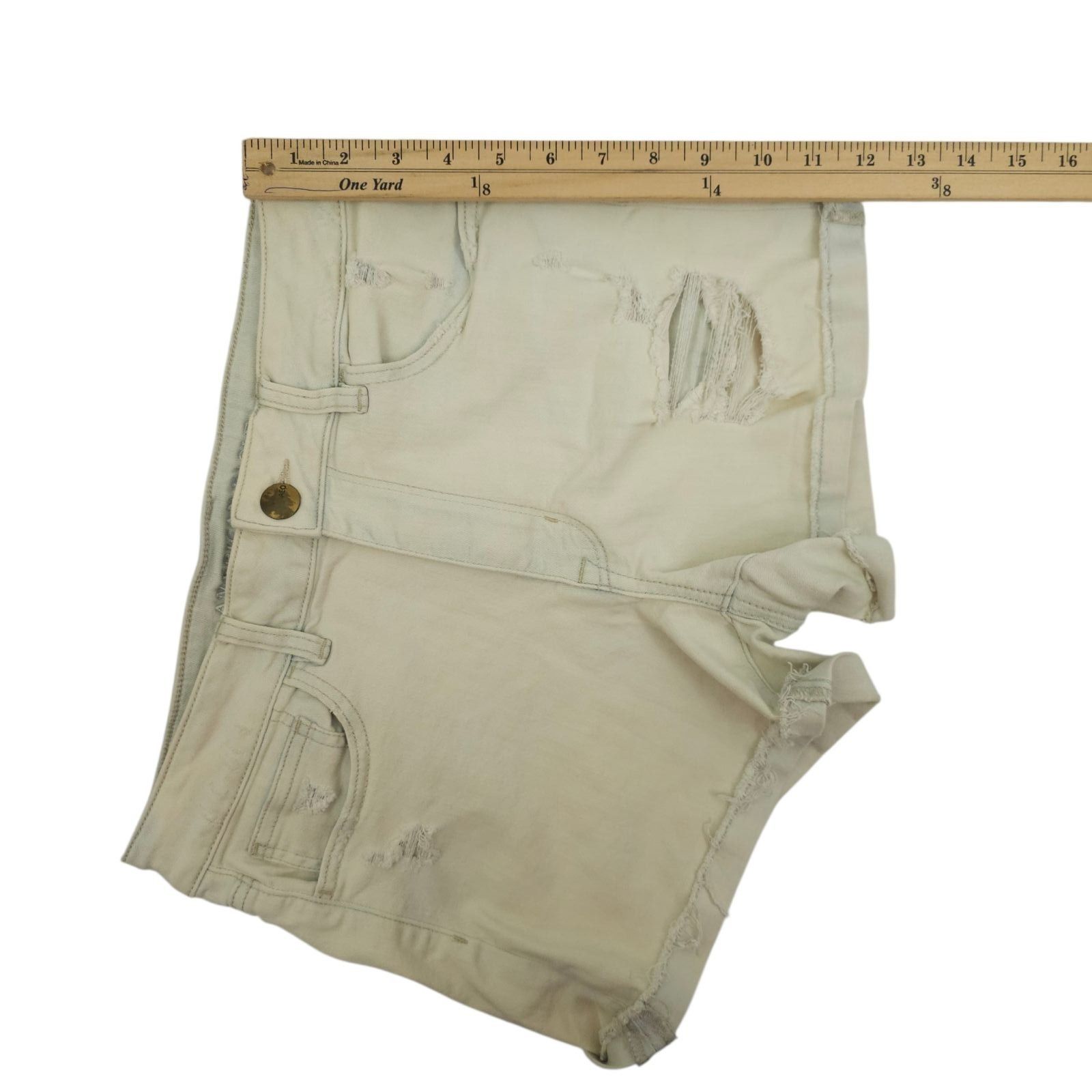 American Eagle Outfitters American Eagle Super Stretch Hi-Rise Shortie 12 Bleached Size 34" / US 12 / IT 48 - 7 Thumbnail