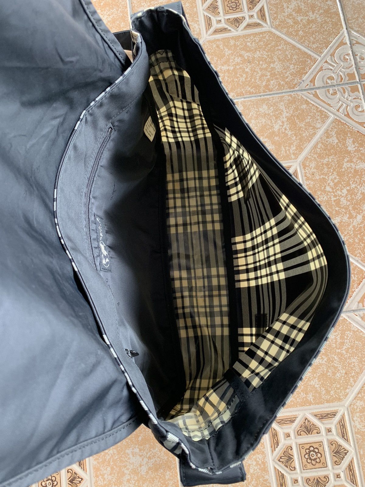 agnes b. Agnes B Voyage Sling Bag Size ONE SIZE - 8 Thumbnail