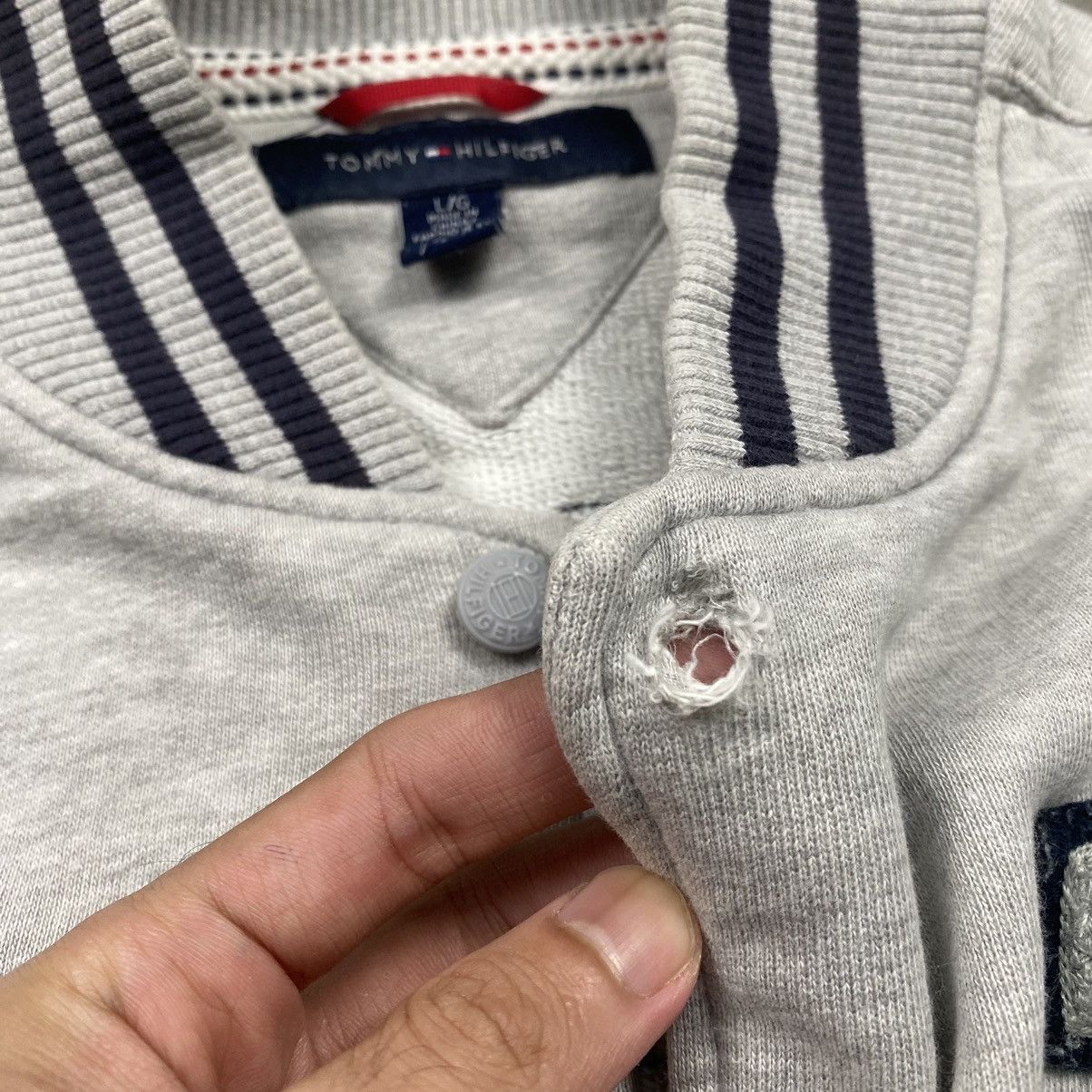 Tommy Hilfiger Rare y2k Tommy Hilfiger Varsity Sweater Jacket Size US L / EU 52-54 / 3 - 11 Thumbnail