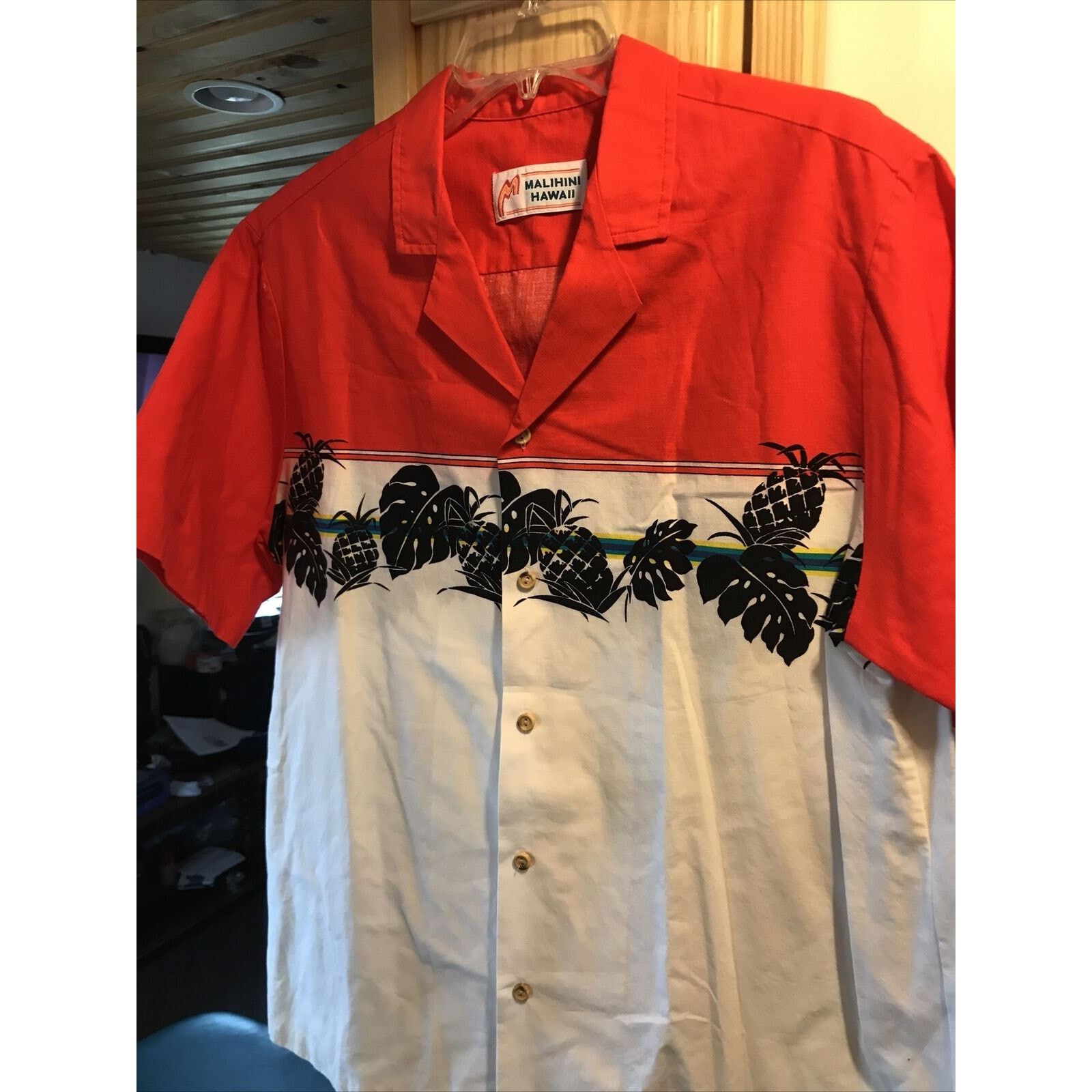 Other Malihini Mens L Red White Pineapple SS Button Hawaiian Shirt Size US L / EU 52-54 / 3 - 7 Thumbnail