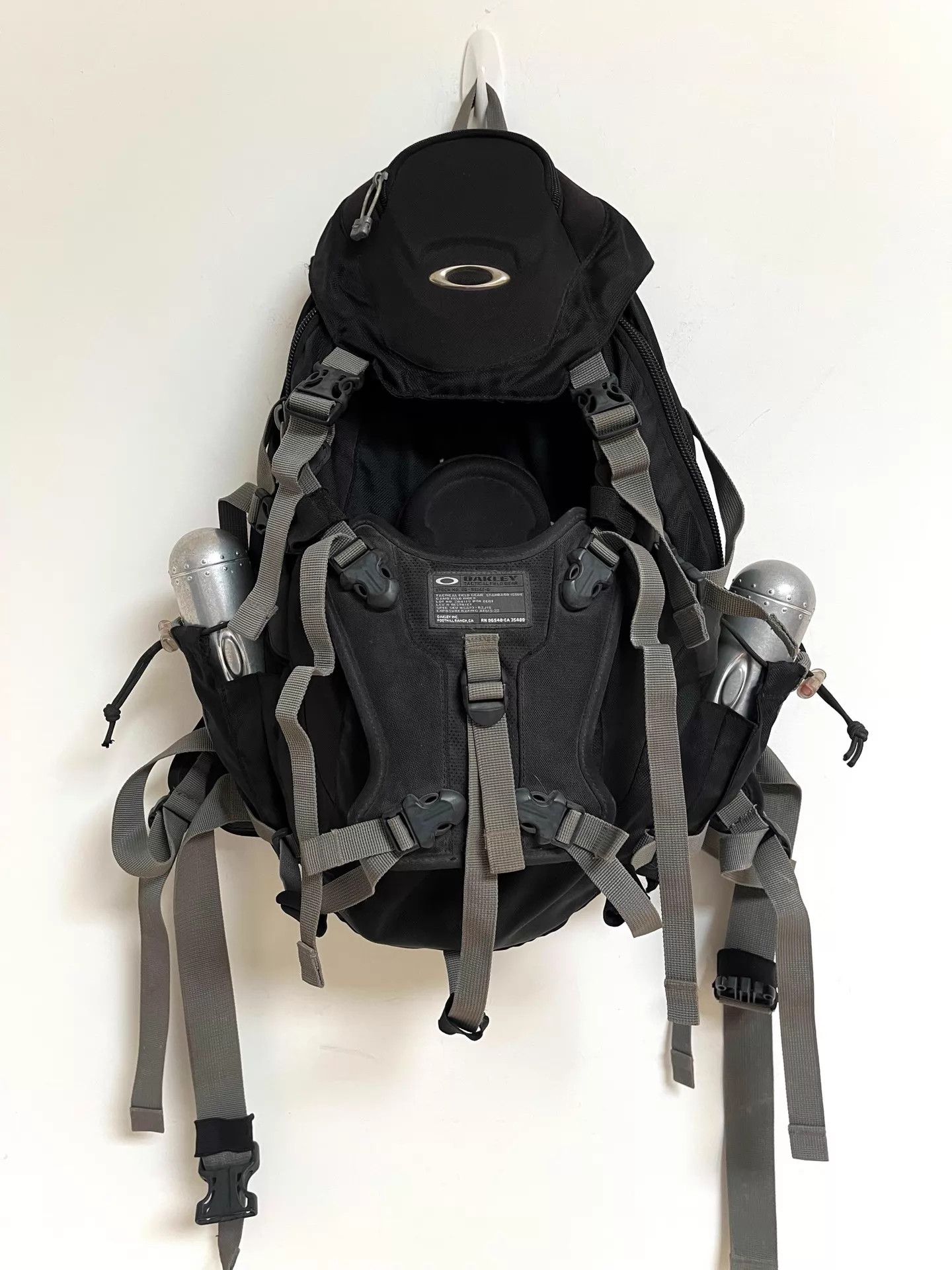 Oakley Oakley Vintage Tactical Backpack 00ss Size ONE SIZE - 1 Thumbnail