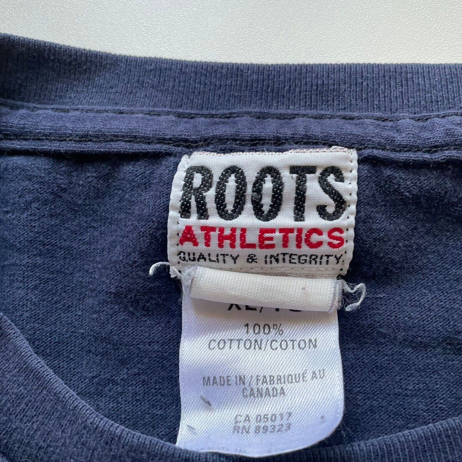 NHL Vintage 90s Toronto Maple Leafs NHL T Shirt XXL Roots Rare Size US XXL / EU 58 / 5 - 8 Thumbnail