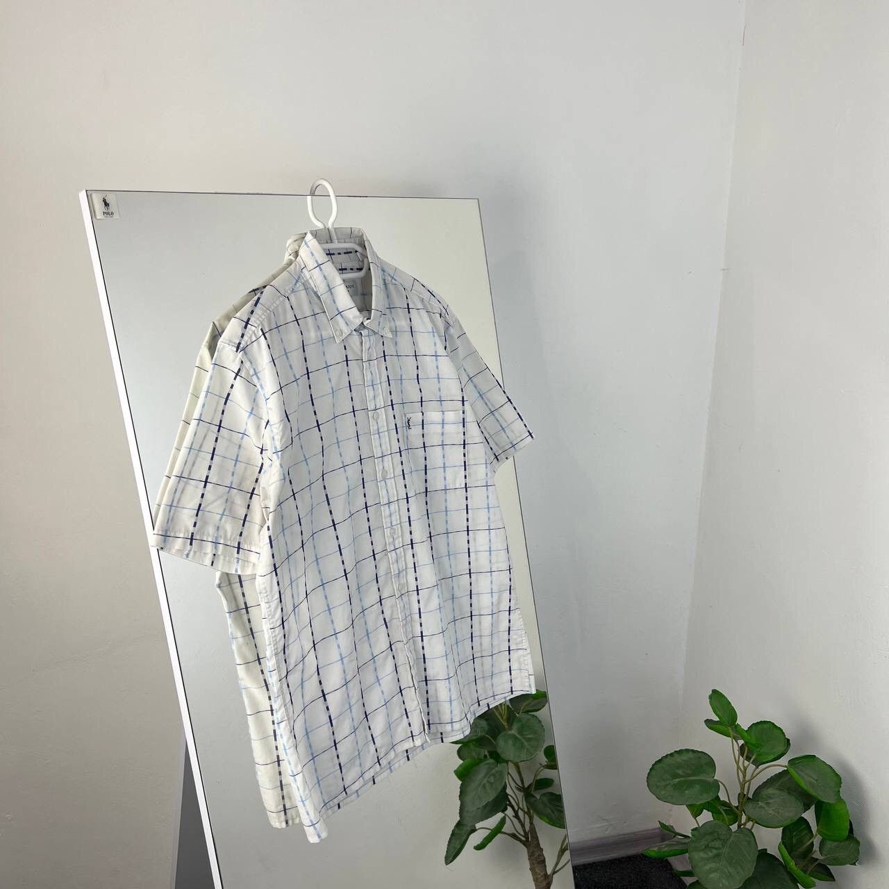 Yves Saint Laurent Yves Saint Lauren Vintage Button Up Shirt Pocket Mini Logo Size US L / EU 52-54 / 3 - 1 Thumbnail