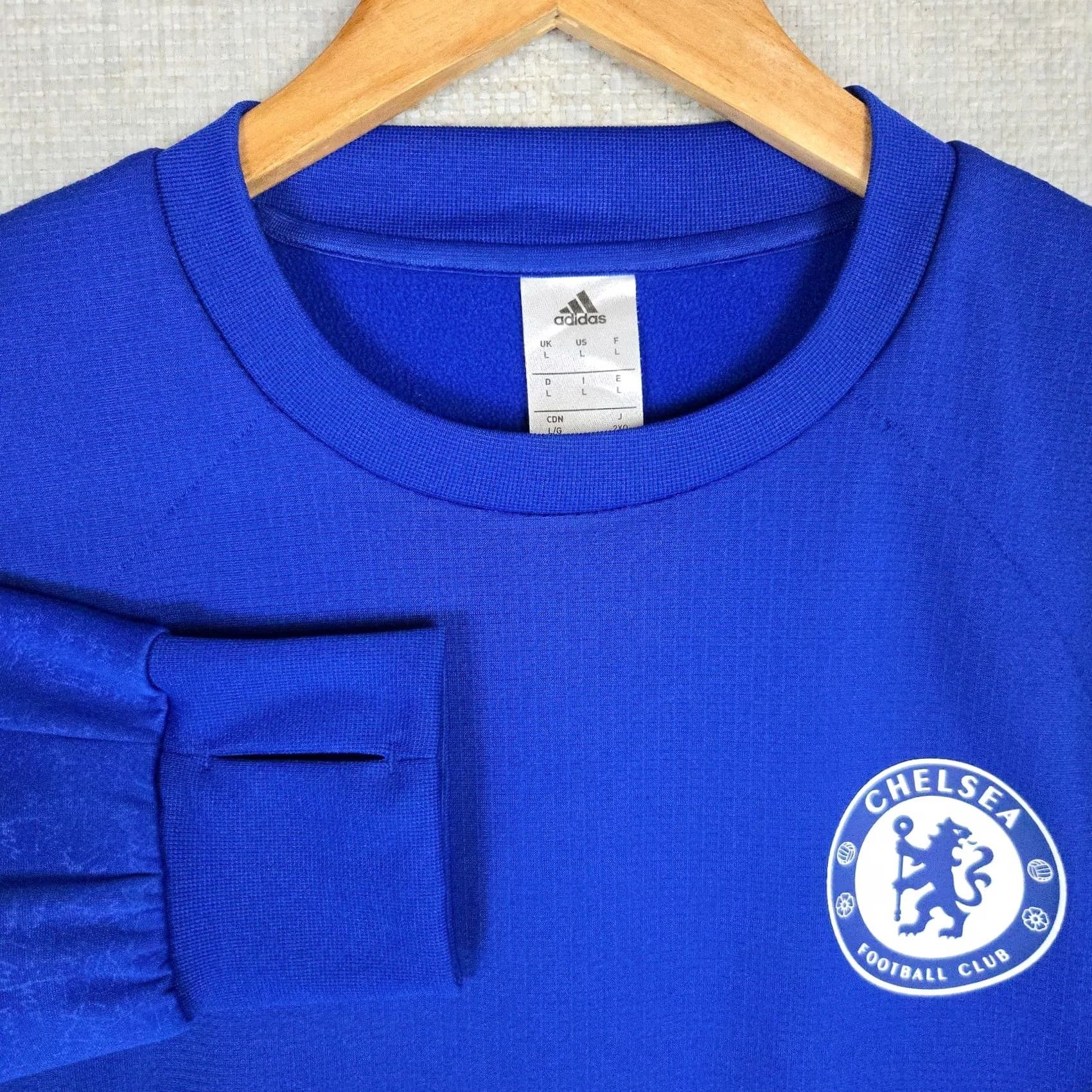 Adidas ADIDAS Climawarm Chelsea Football Mens Windbreaker Softshell Jackets Wind-Resistant Blue M Regular Crew Neck Fall Spring Summer Winter X Size US M / EU 48-50 / 2 - 4 Thumbnail