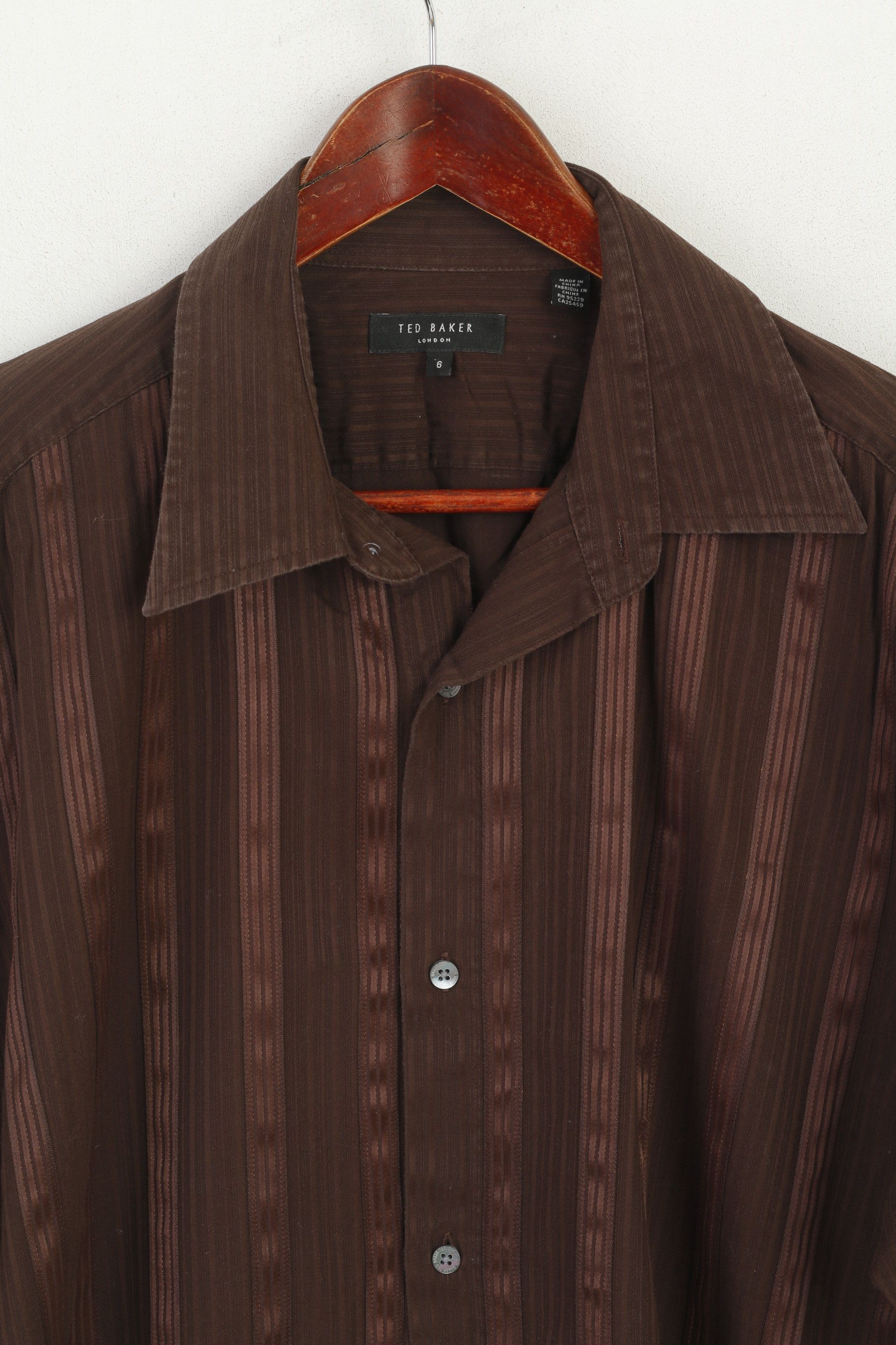 Ted Baker Ted Baker London Men 6 XL Casual Shirt Brown Shiny 6405 Size US XL / EU 56 / 4 - 3 Thumbnail