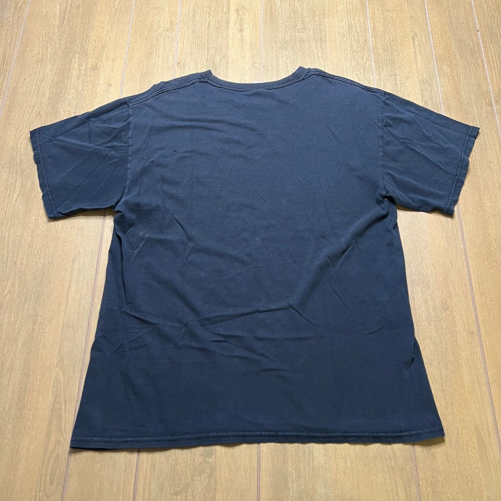 Gildan Vintage Pennywise band logo t-shirt Men Sz Large Distress Size US L / EU 52-54 / 3 - 7 Thumbnail