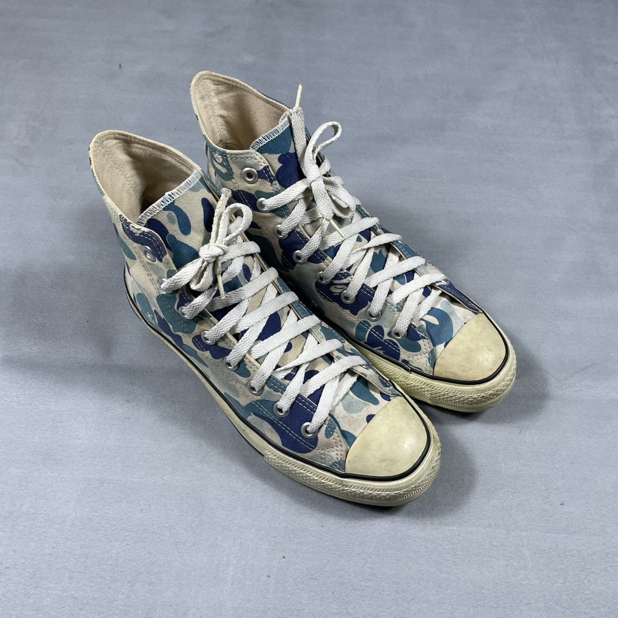 Bape × Converse Bape X Converse 2006 Size US 9.5 / EU 42-43 - 2 Thumbnail