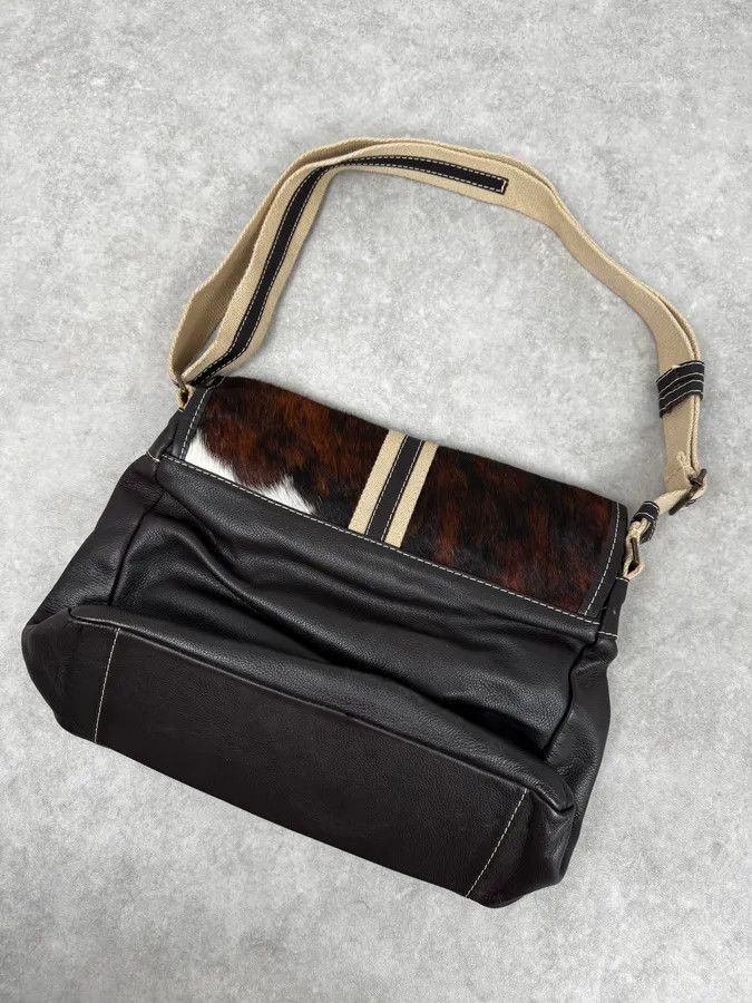 2000s Cow Pony Hair Leather Shoulder Bag
