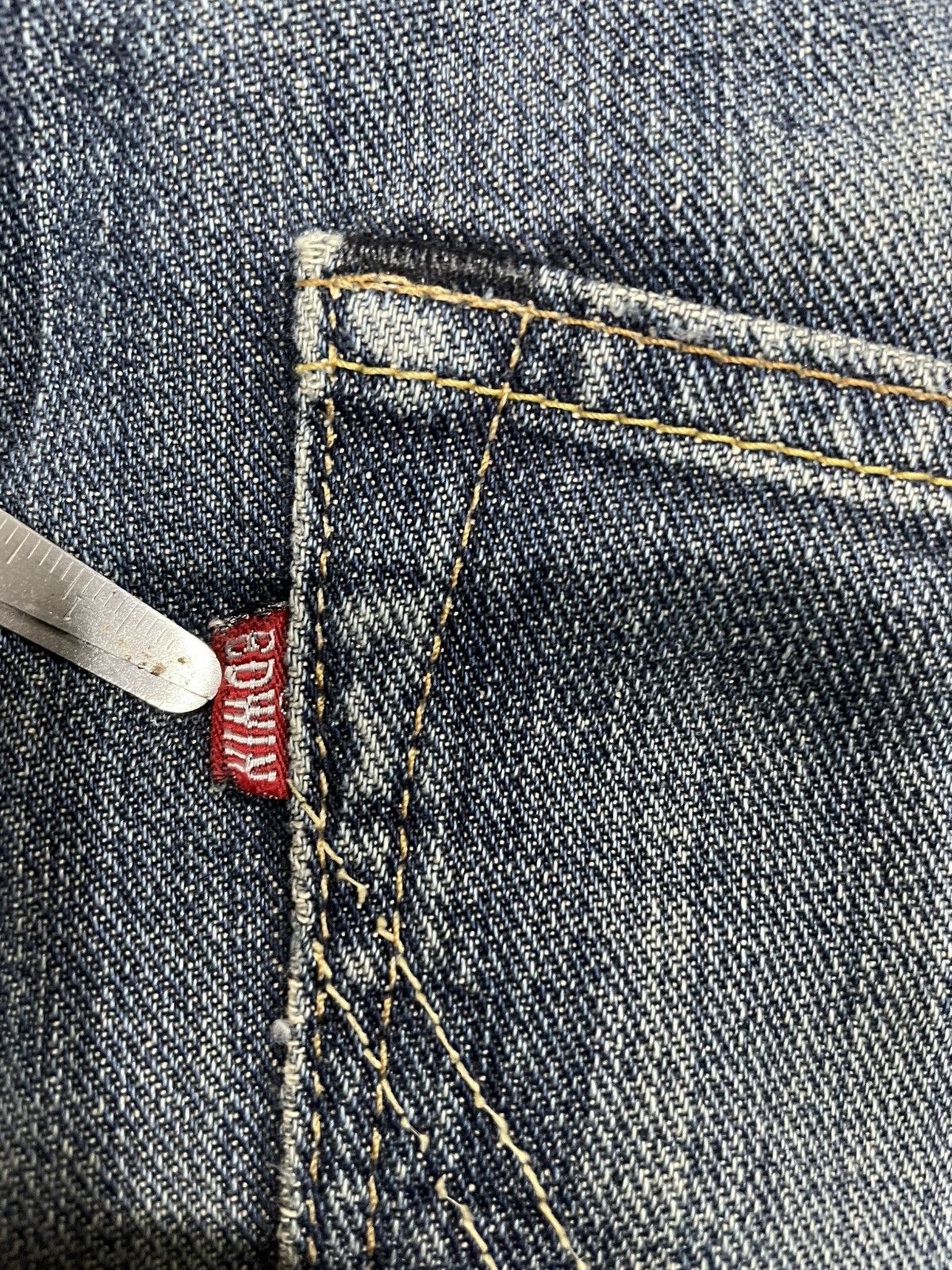 Edwin Vintage Edwin Straight Cut Distressed Faded Denim Jeans Size US 39 - 17 Thumbnail