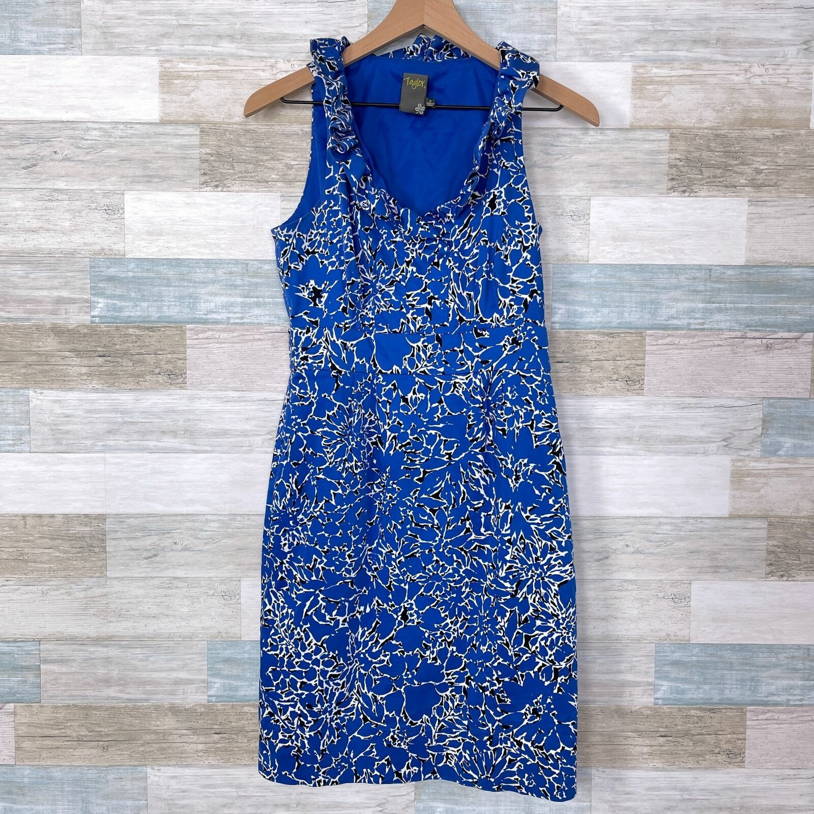 Other Taylor Nordstrom Ruffle Collar Sheath Dress Blue Floral 6 Size M / US 6-8 / IT 42-44 - 1 Thumbnail