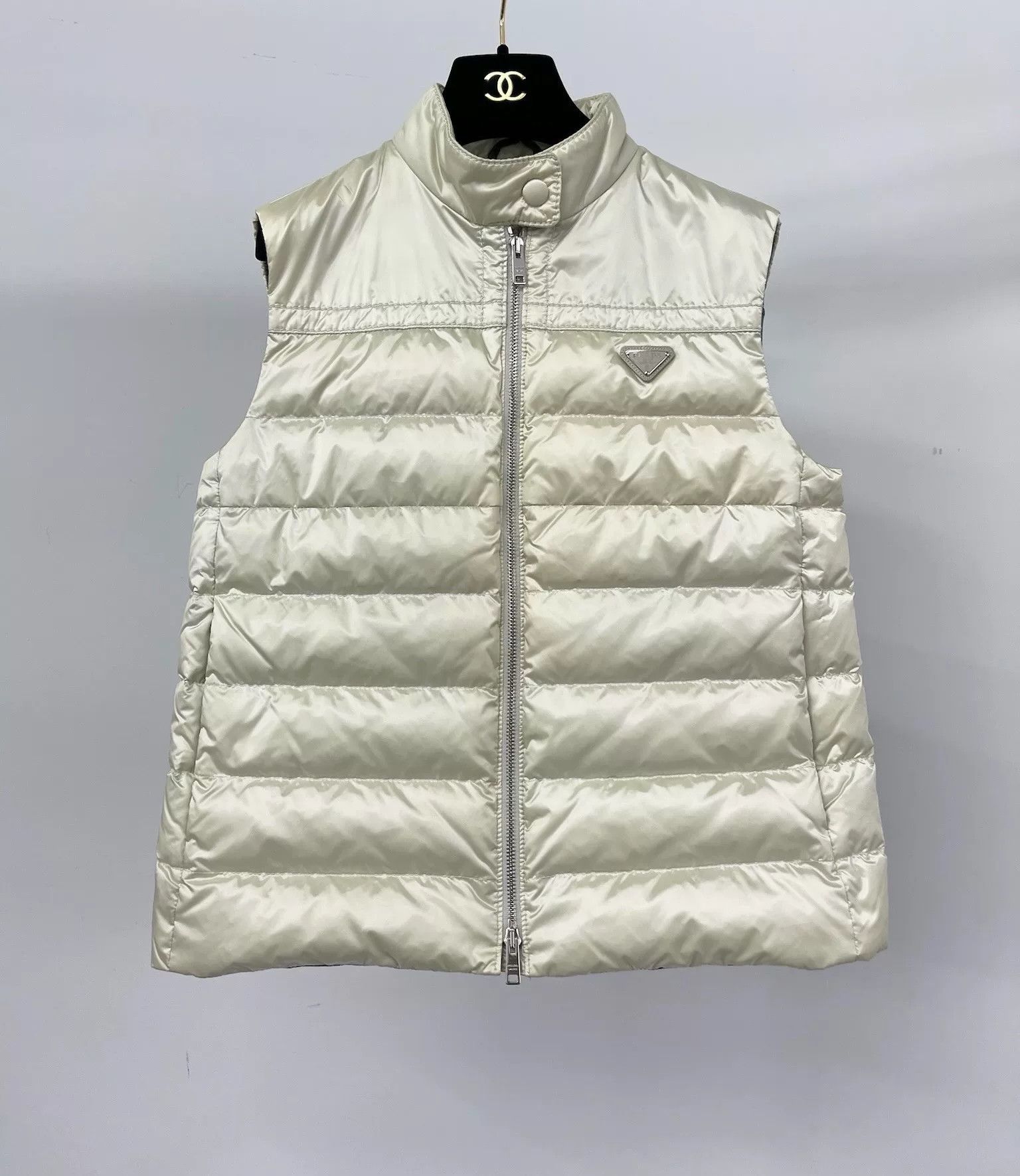 Prada Prada Triangle Logo Striped Down Vest Size S / US 4 / IT 40 - 1 Thumbnail