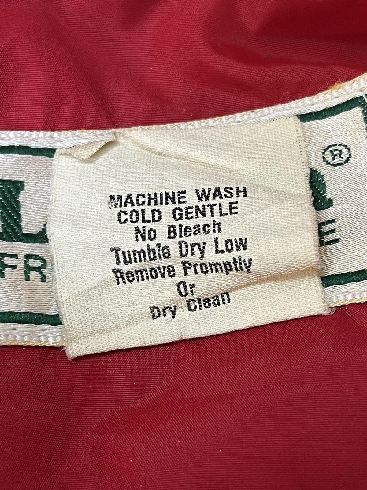 L.L. Bean VINTAGE LL BEAN GOOSE DOWN PUFFER LADIES VEST Size US S / EU 44-46 / 1 - 11 Thumbnail
