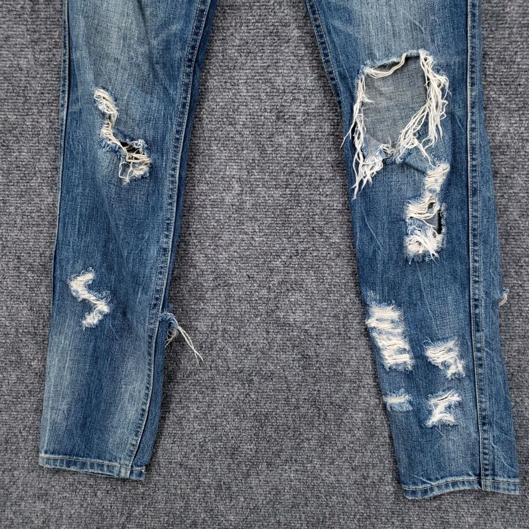 Levi's Item Specifications: Country of Origin: Unknown Size 42" / US 20 - 5 Thumbnail