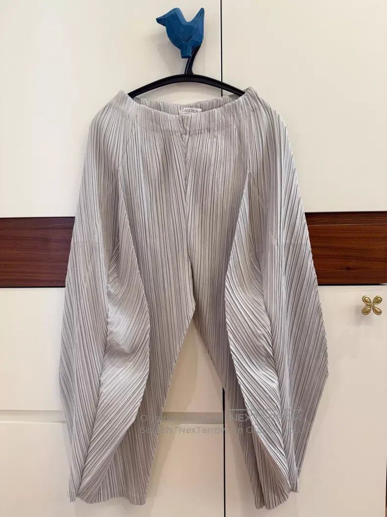 Issey Miyake Issey Miyake size:3 Light Gray Slightly Carrot Pants Size 31" - 2 Thumbnail