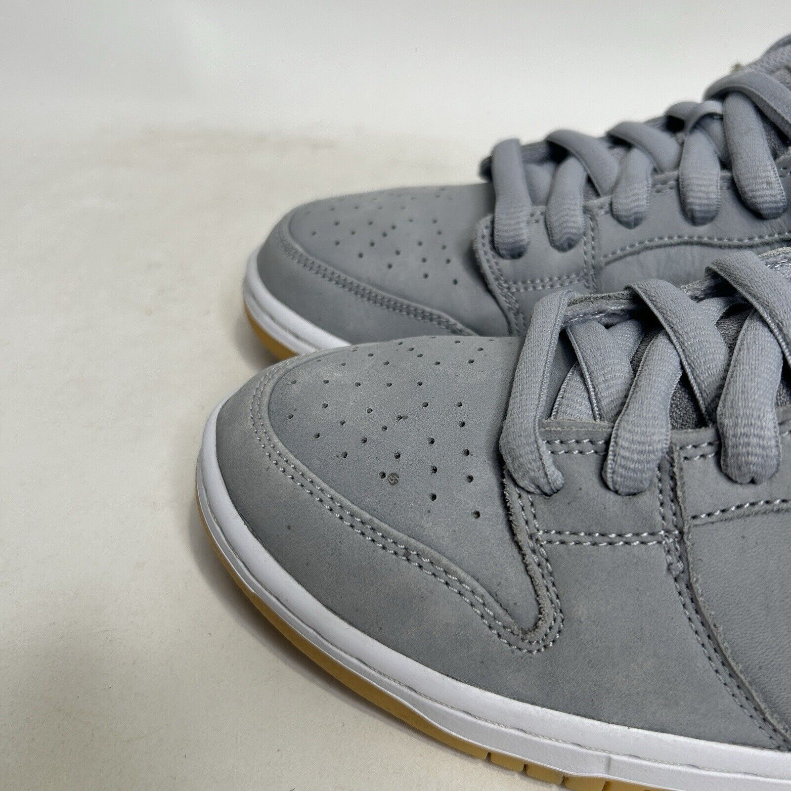 Nike Nike SB Dunk Low Pro ISO “Wolf Grey Gum” 2024 Size US 9 / EU 42 - 10 Thumbnail