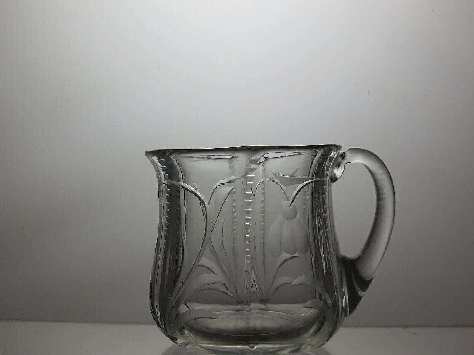 The Unbranded Brand Pressed Glass Set of 4 Tea Cups 2 1/2" Size ONE SIZE - 3 Thumbnail