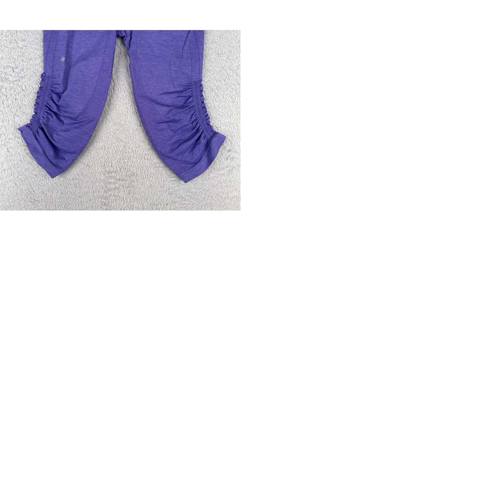Lululemon Lululemon Pants Womens 8 Purple In The Flow Crop Seamless Nylon Blended Fabric Yoga W6997S WOMEN Regular Size 8 Purple Cropped Seamless Yoga Pants Size 30" / US 8 / IT 44 - 9 Thumbnail