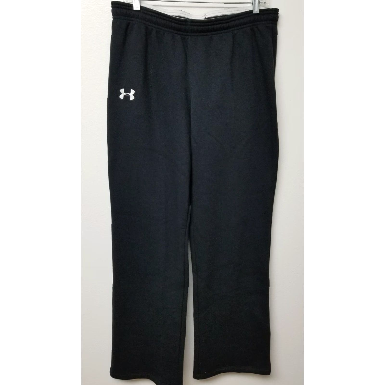Under Armour Under Armour Womens Cold Gear Fitted Sweat Pants Black M UA Team Pants Womens Medium Color Black 2000s? Size 32" / US 10 / IT 46 - 2 Thumbnail