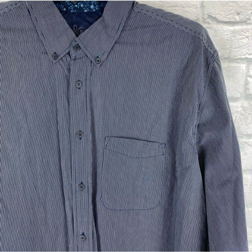 Old Navy Old Navy men XXL button down stripe dress shirt navy blue & Size US XXL / EU 58 / 5 - 4 Thumbnail