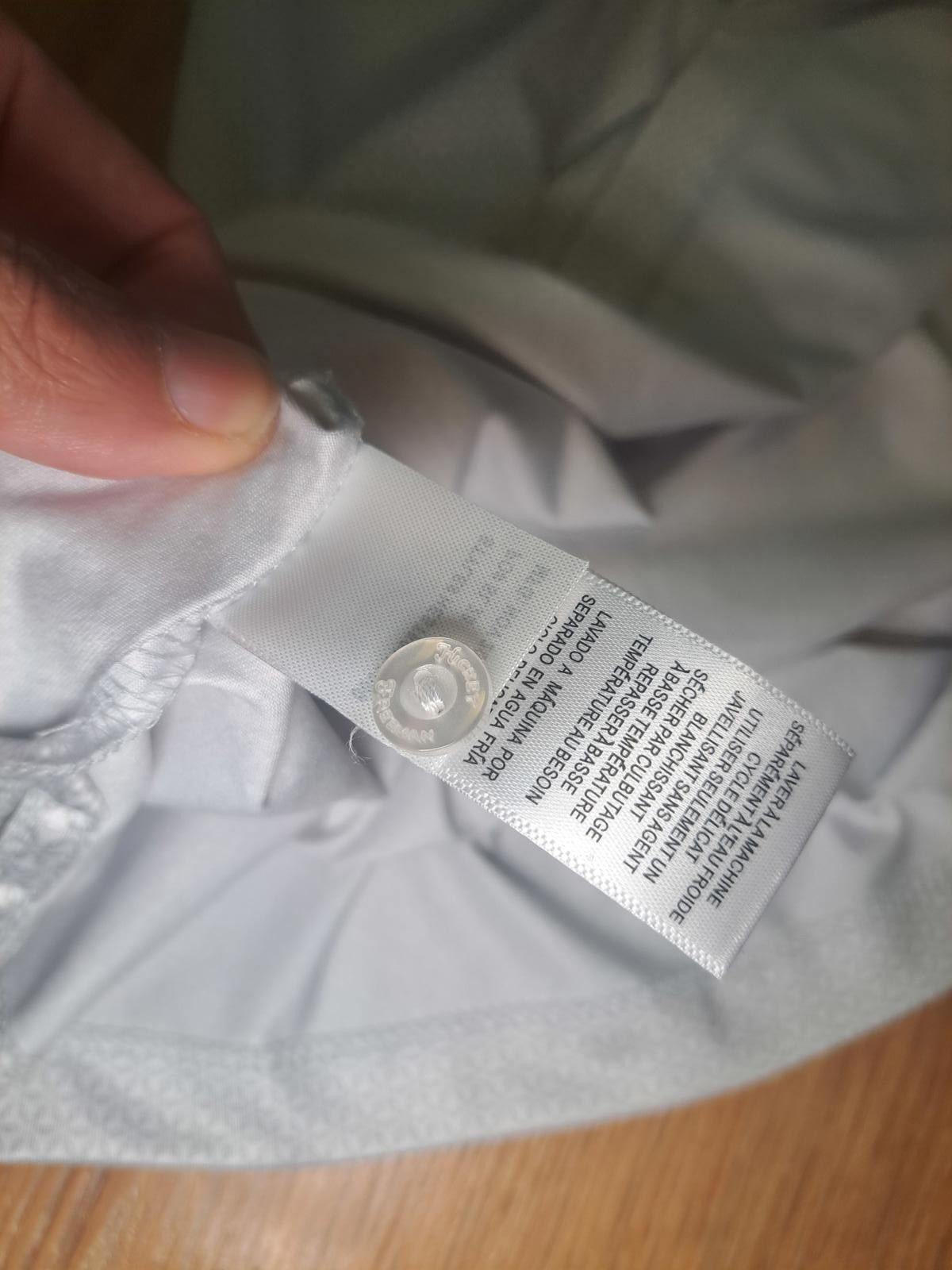 Hickey Freeman Hickey Freeman Golf Polo Shirt Mens Large White Geometric Size US L / EU 52-54 / 3 - 4 Thumbnail