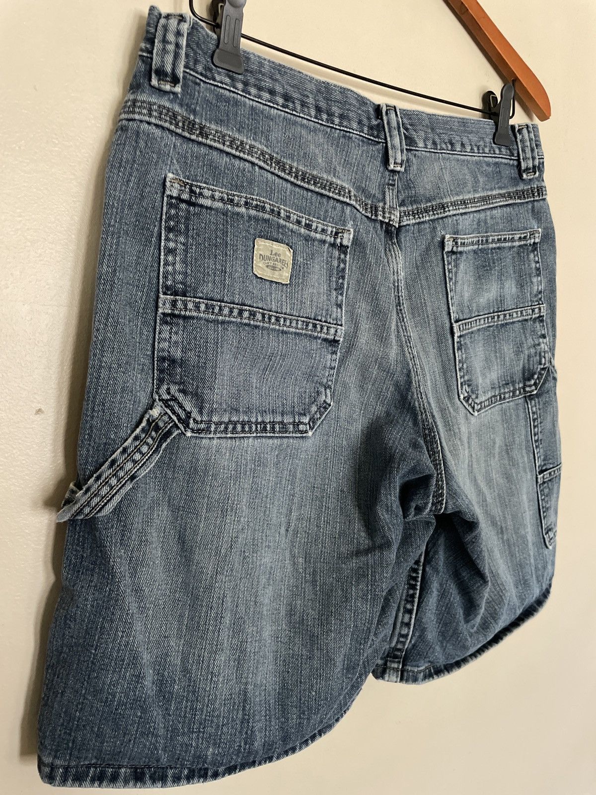 Lee × Vintage Lee Dungarees Blue Jean Denim Carpenter Shorts Jorts 33” 🔥👀 Size US 33 - 11 Thumbnail