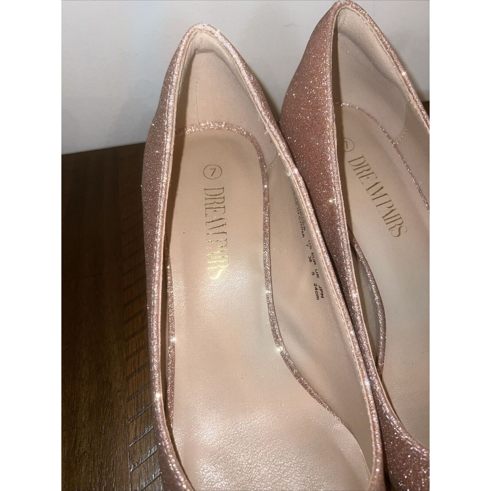Dreamville Dream Pairs Wedge Heels Women's 7 Pink Glitter Pointed Toe Size US 7 / IT 37 - 2 Thumbnail
