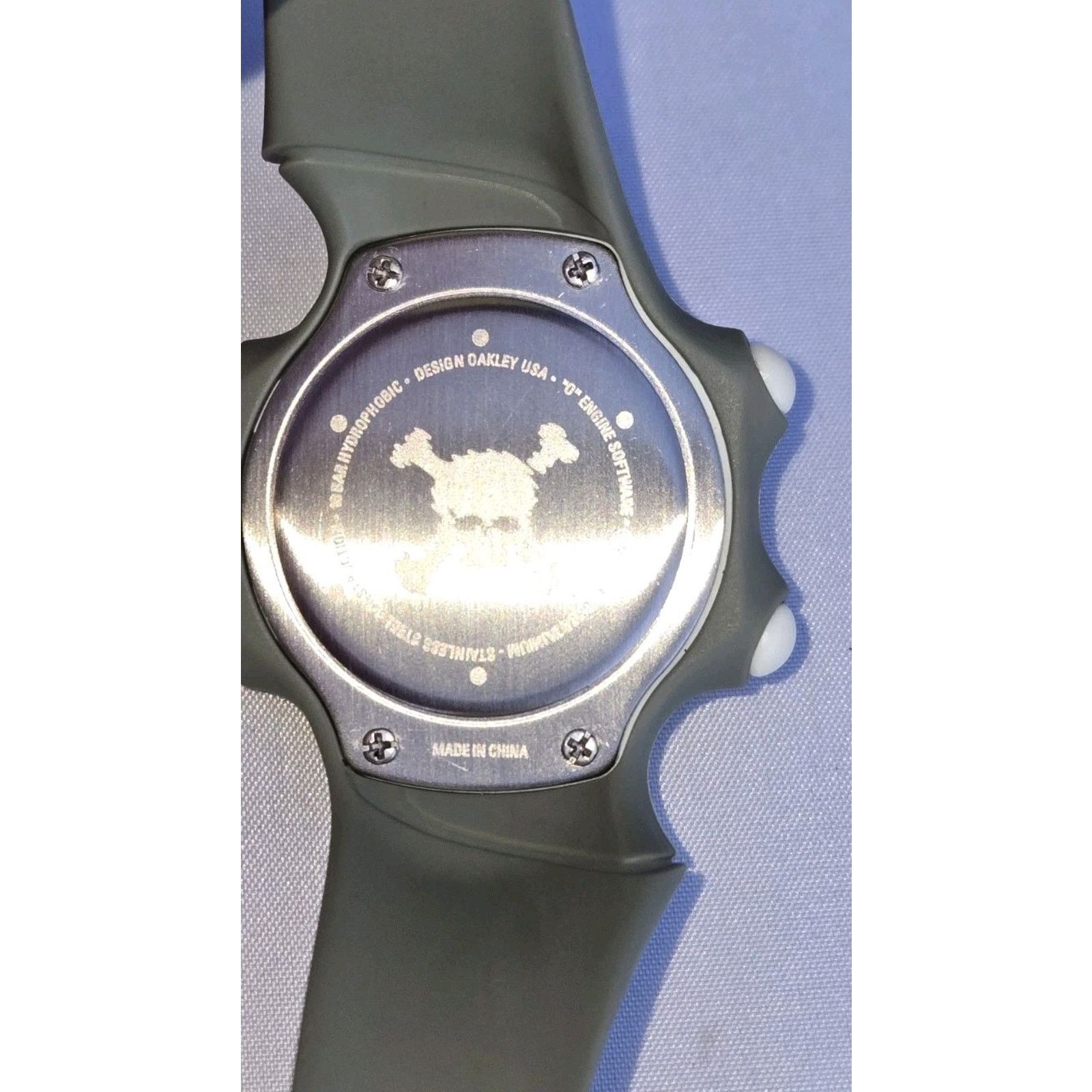 Oakley NEW Oakley Y2K Vintage D2 3 Sport Glo Watch Digital Gel Band Size 36 - 13 Thumbnail