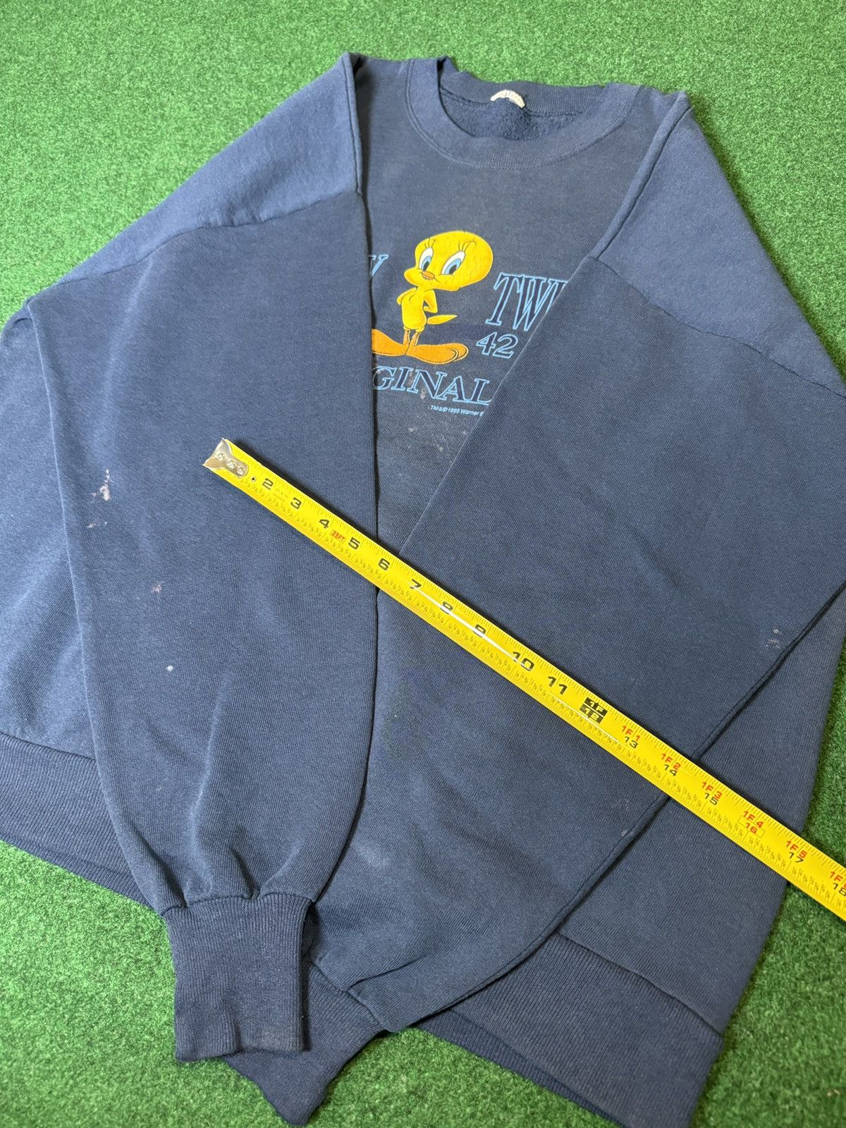Vintage × Warner Bros Vintage 90s Looney Tunes Tweety Bird 1995 Sweatshirt Size US XL / EU 56 / 4 - 9 Thumbnail