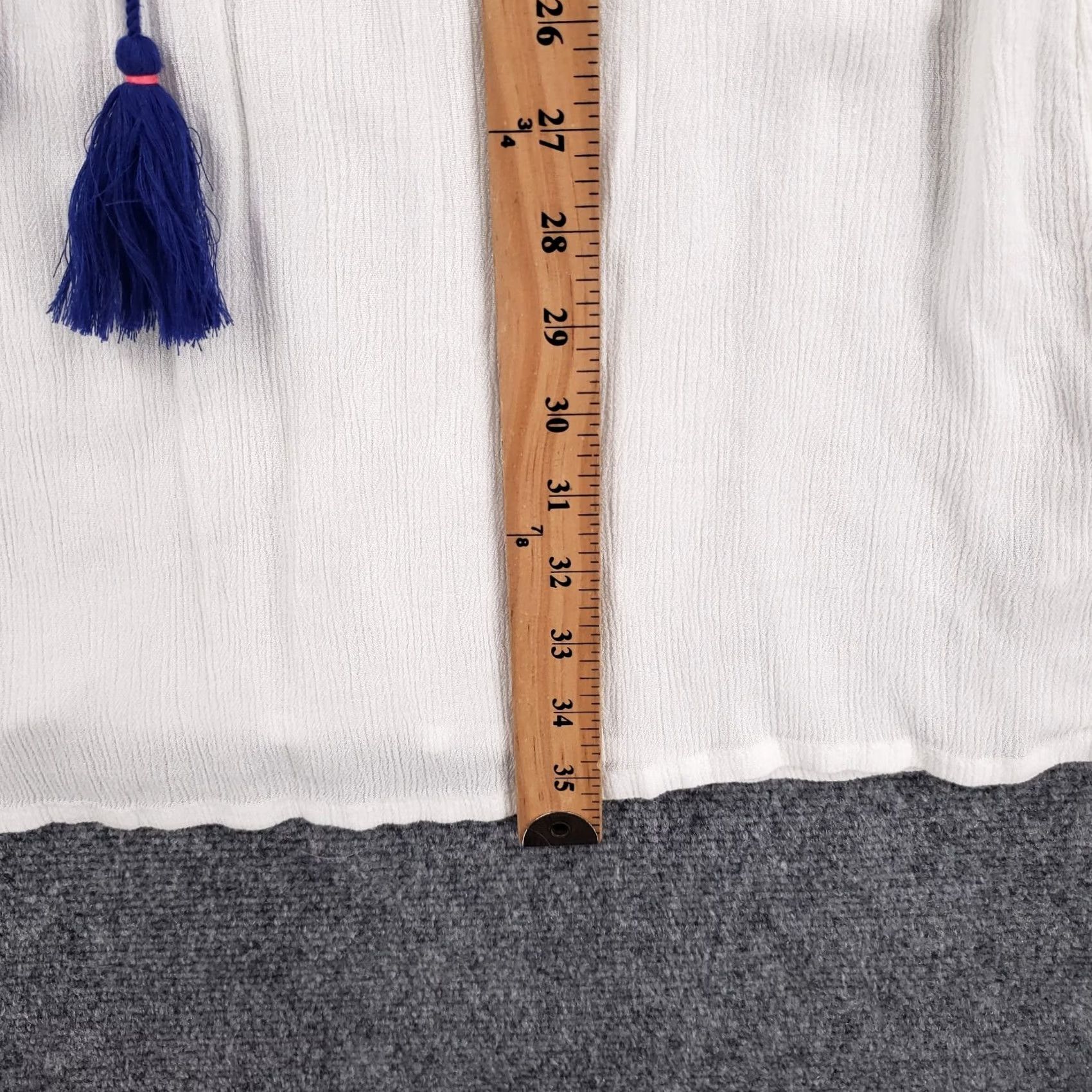 Vintage Artisan NY Shift Dress Womens XL White Embroidered Lace Up Bohemia Casual Knee Length V-Neck Satin Rayon Shirt? Size XL / US 12-14 / IT 48-50 - 6 Thumbnail