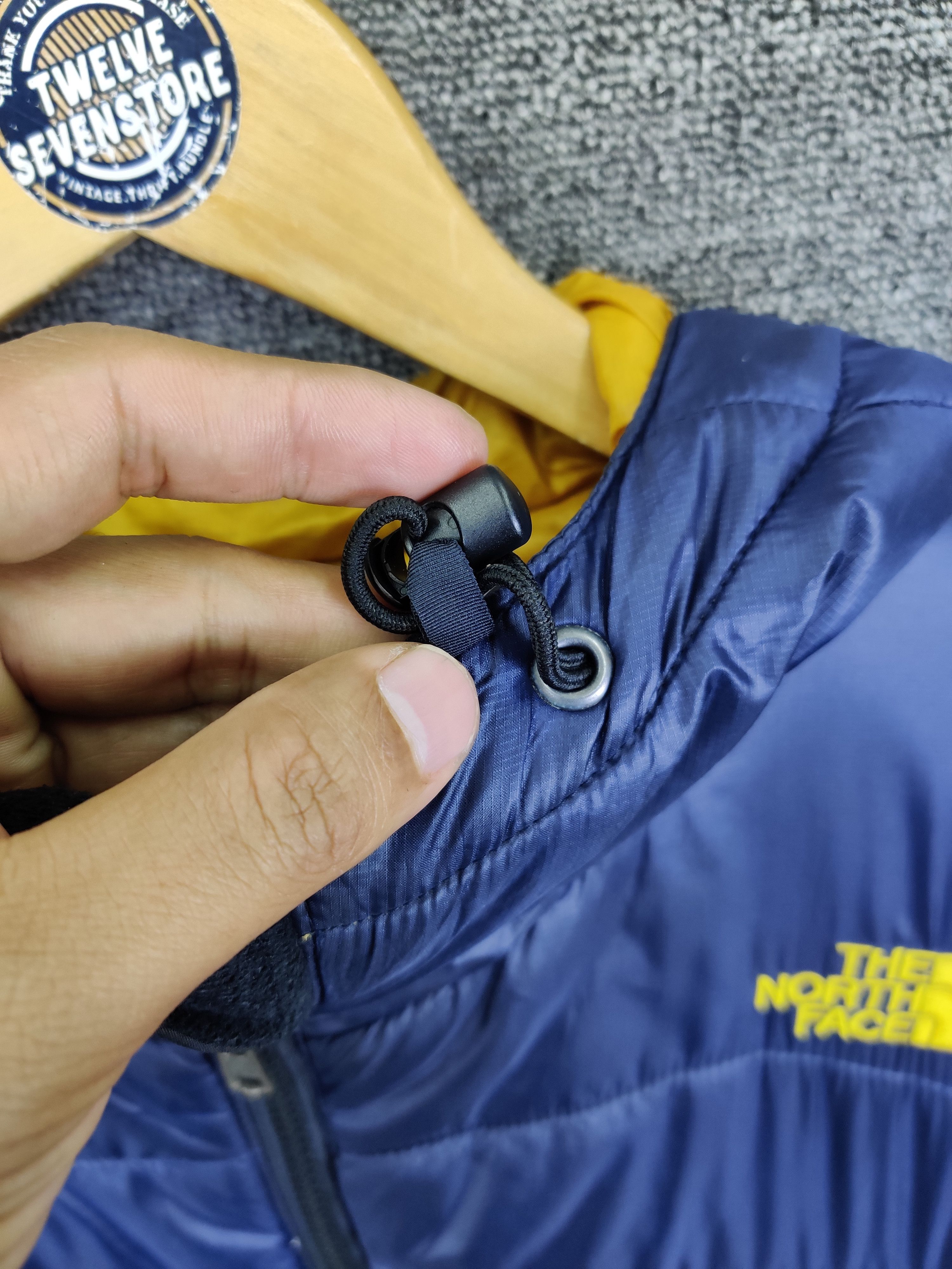 The North Face Vintage The North Face Down Puffer Jacket Size US L / EU 52-54 / 3 - 9 Thumbnail