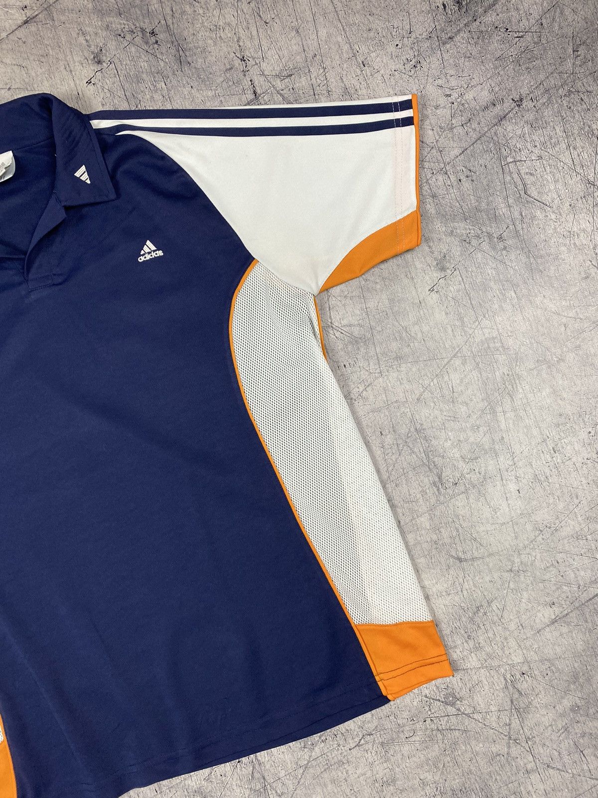 Adidas Vintage Adidas Drill Y2K Polo T Shirt Tee Size US XL / EU 56 / 4 - 4 Thumbnail