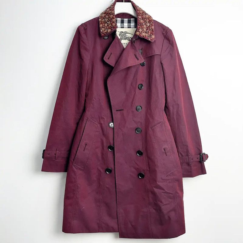 Burberry Burberry Red Ladies Trench Coat Size ONE SIZE - 1 Thumbnail