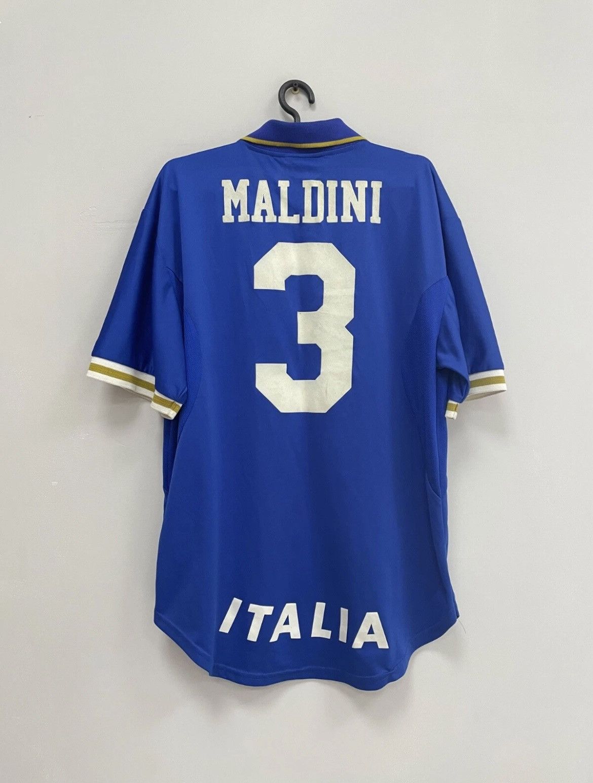 Nike Italy 1996/1997 Home Football Shirt Paolo Maldini #3 Jersey Size US XL / EU 56 / 4 - 1 Thumbnail