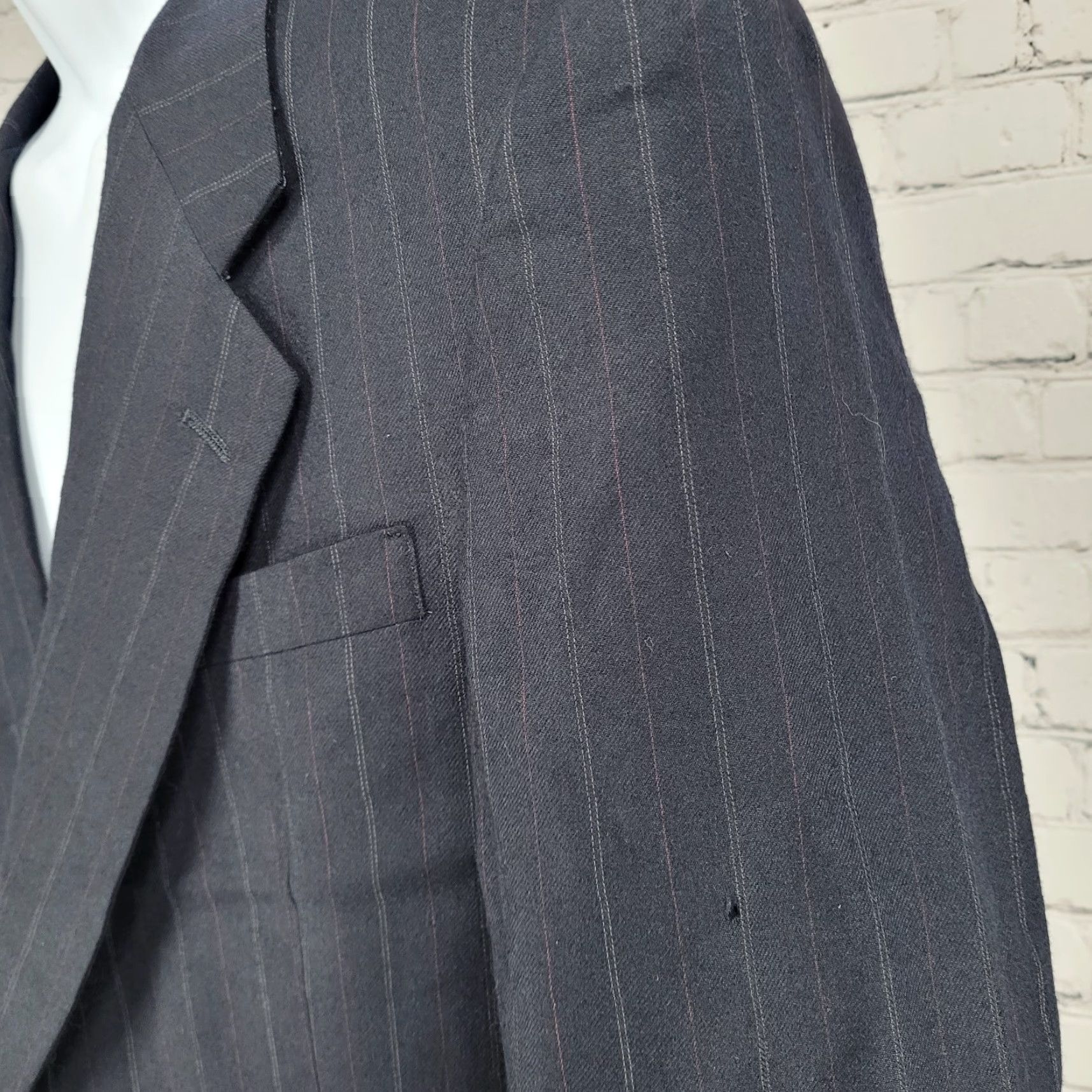 Hart Schaffner Marx Hart Schaffner Marx Blue 100% Wool Pinstriped 2 Button Blazer Sport Coat USA 40R Men Regular Notch Single-Breasted Two-Button Vintage Size 40R - 6 Thumbnail
