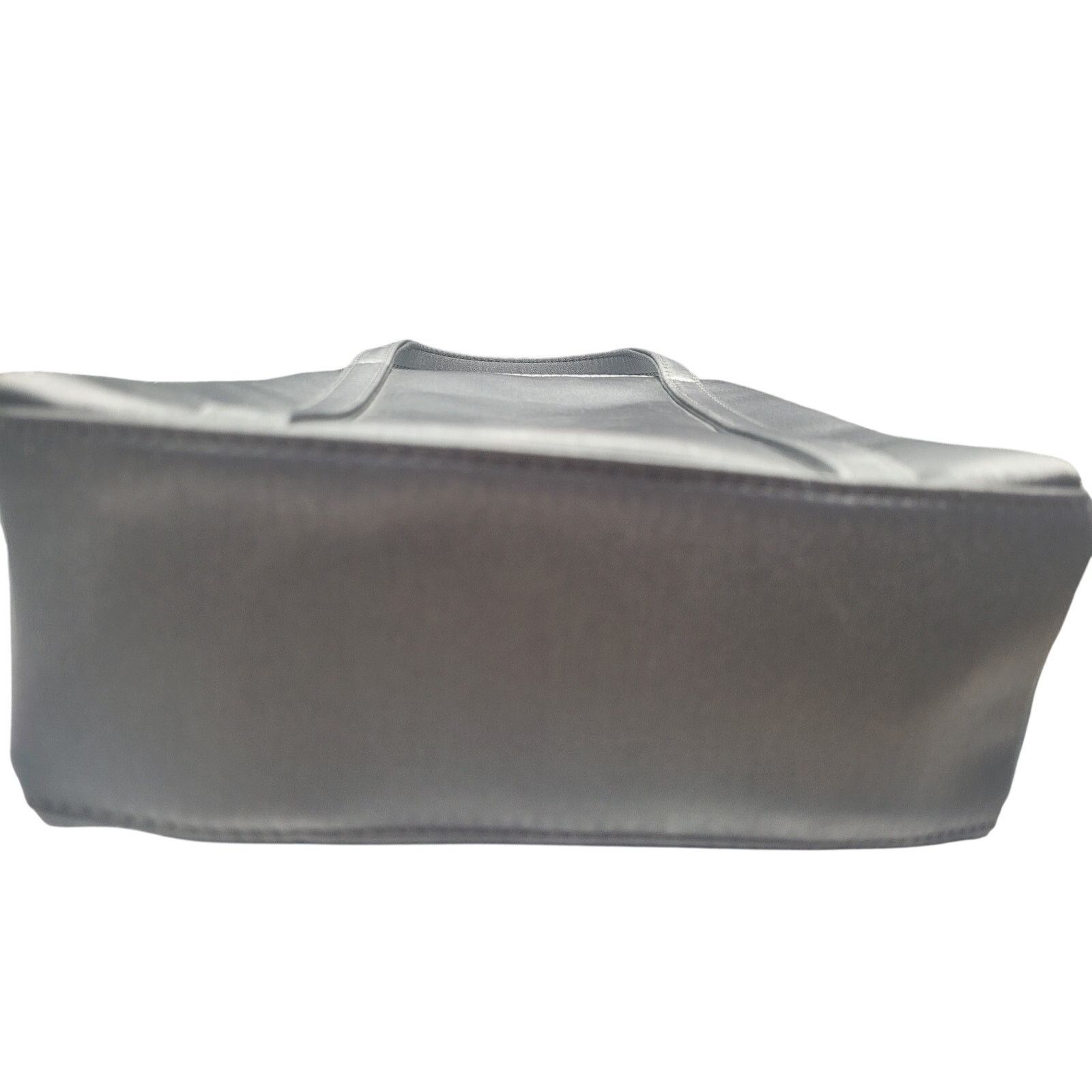 Nine West Nine West Gray Handbag Handles Shoulder strap 3 pockets Size ONE SIZE - 6 Thumbnail