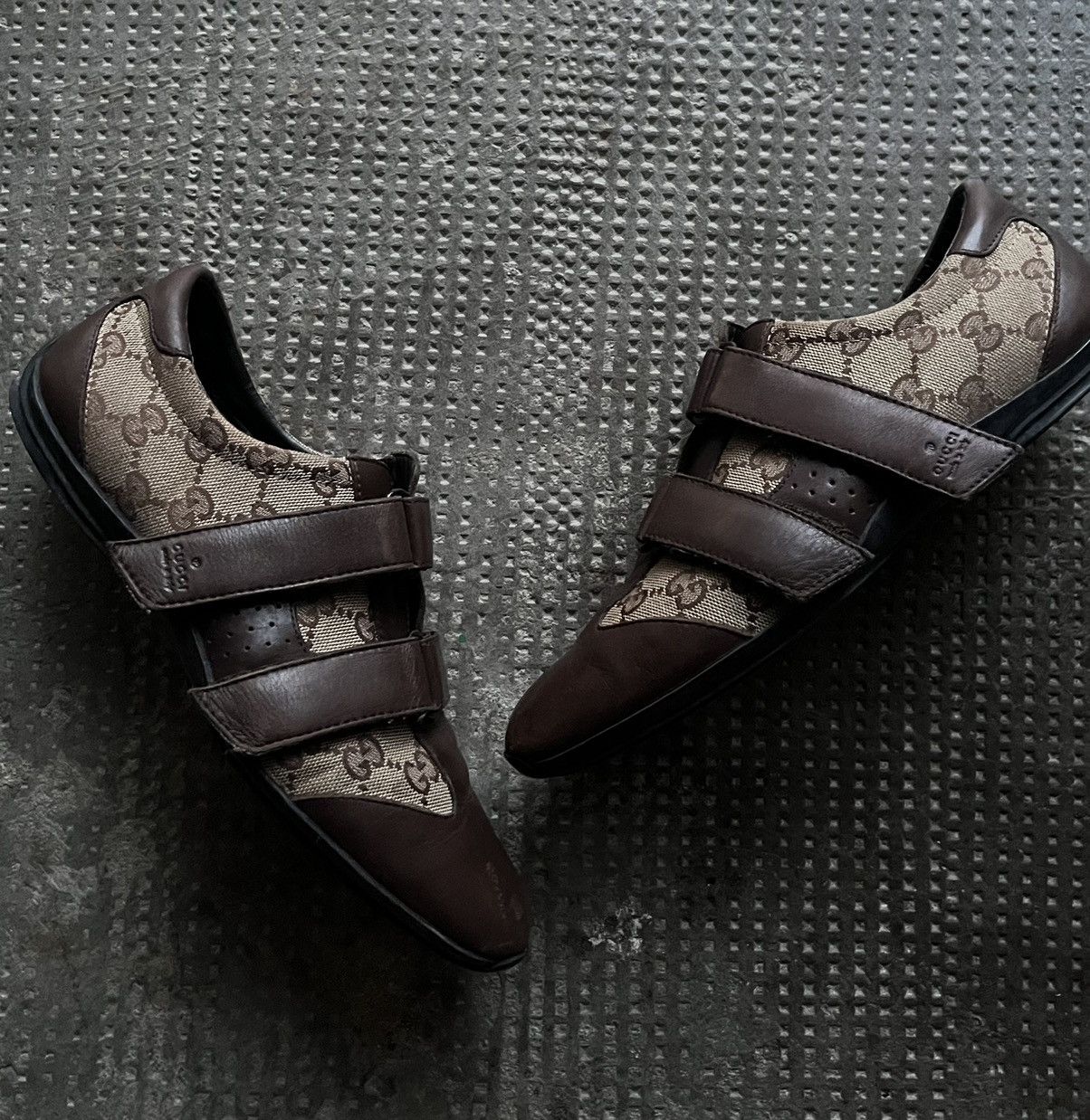 Gucci Velcro Sneakers📿