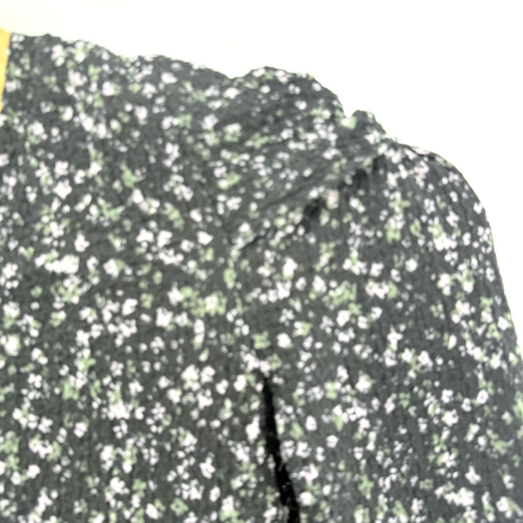 Loft LOFT Shirt Womens Medium Black Green Ribbed Puff Sleeve Floral Long Sleeve Top Size M / US 6-8 / IT 42-44 - 3 Thumbnail