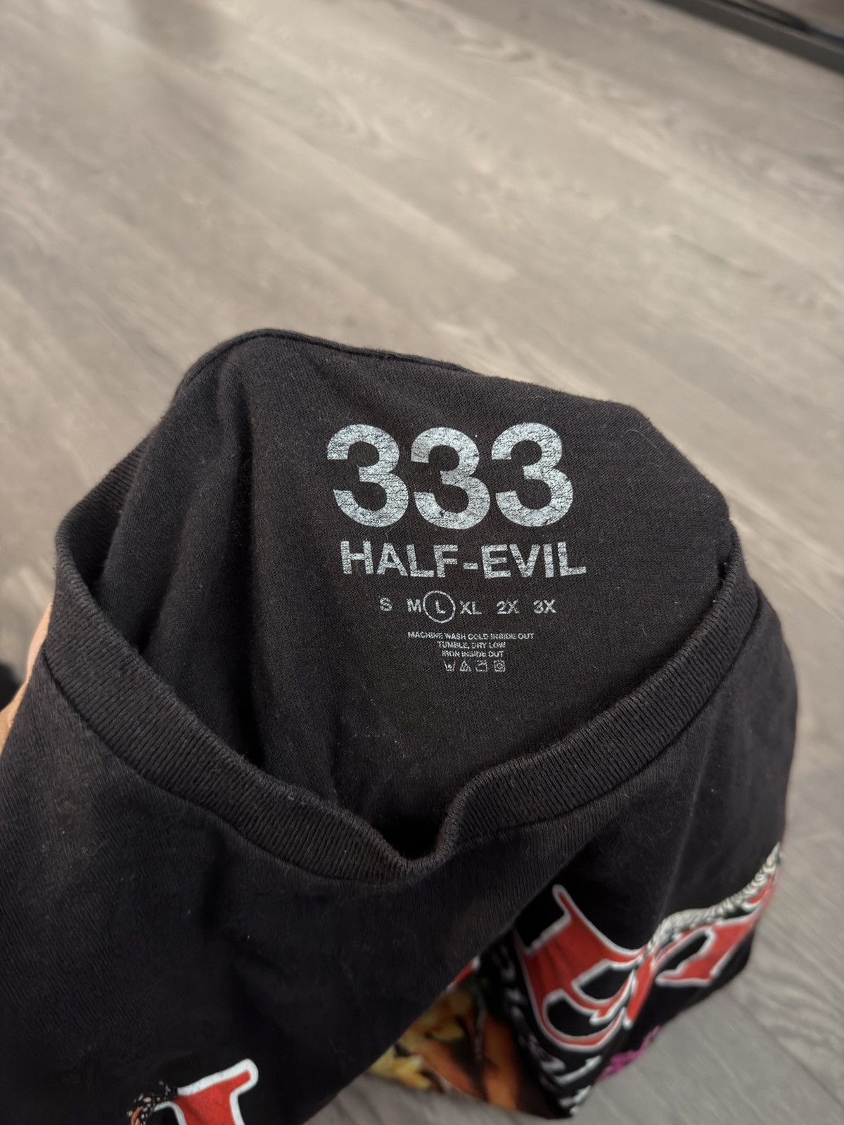 Half Evil half evil botanical garden tee size large Size US L / EU 52-54 / 3 - 3 Thumbnail