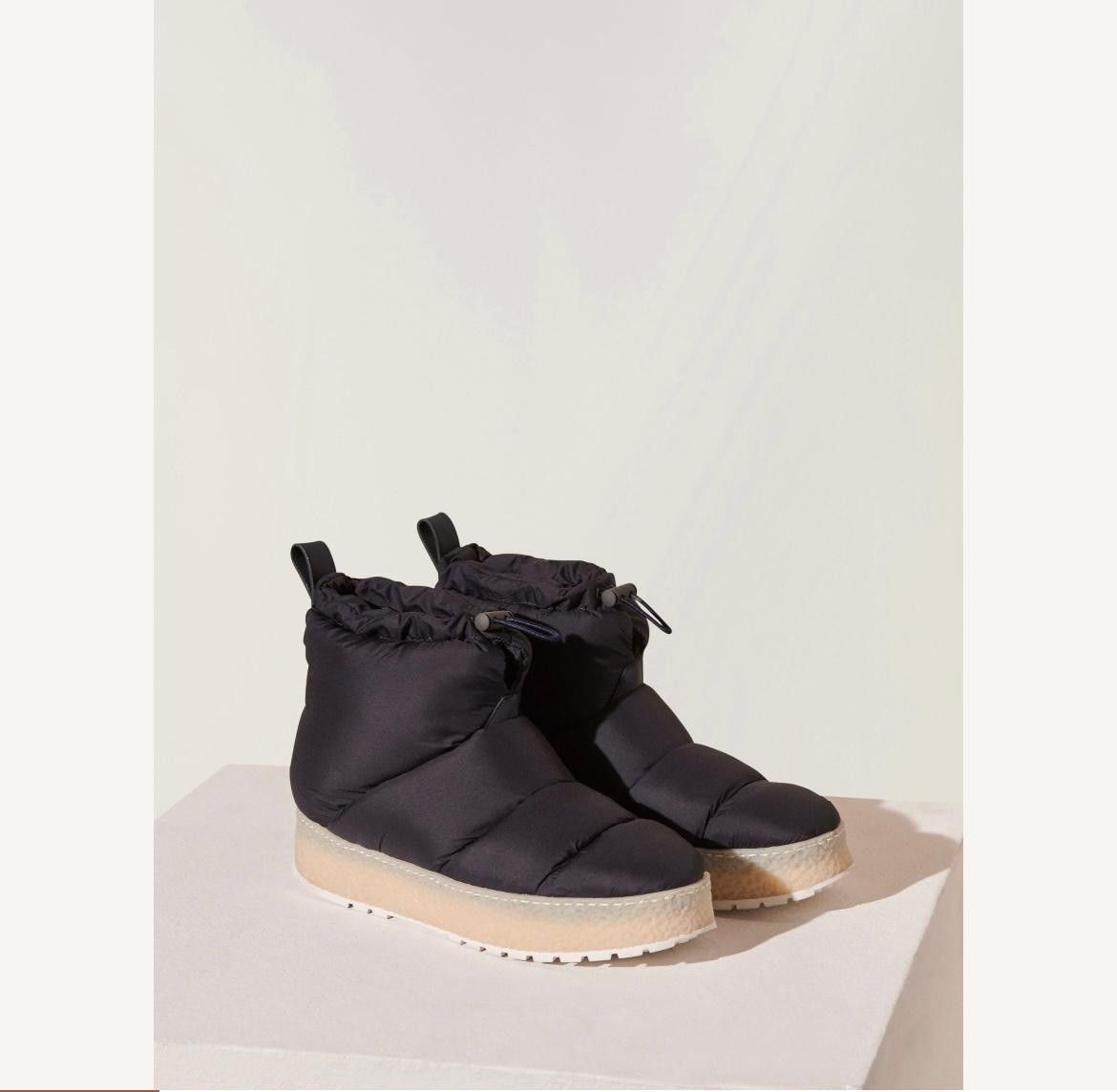 Loro Piana o1srvl11e0225 Ankle Boots in Black Size US 9 / IT 39 - 1 Thumbnail