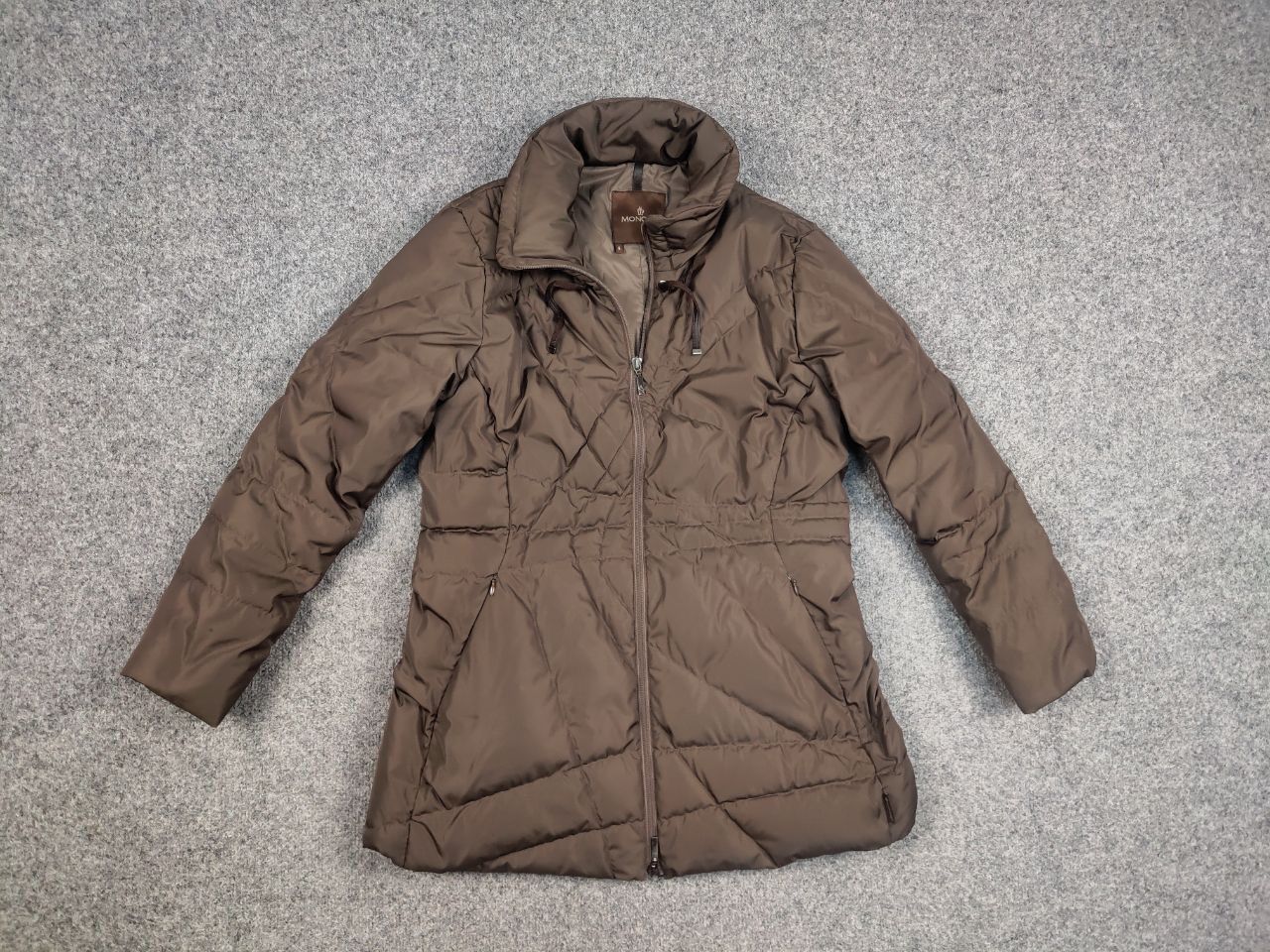 Moncler Vintage Moncler Down Puffer quality Brown Women's Jacket Size L / US 10 / IT 46 - 11 Thumbnail