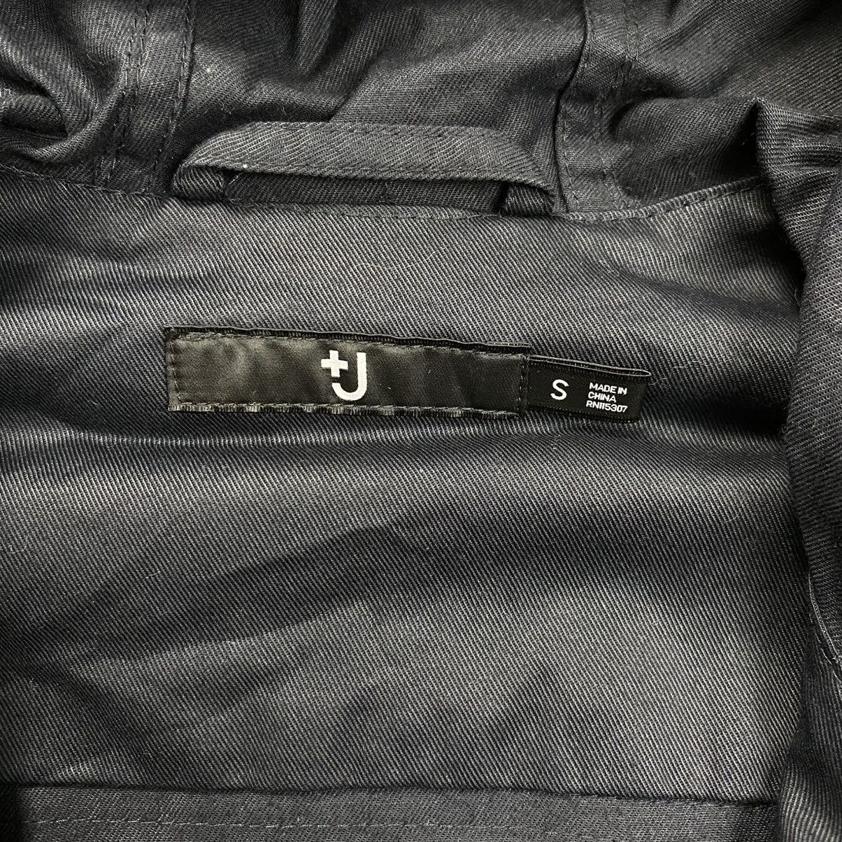 Jil Sander × Uniqlo Uniqlo x Jil sander multi pocket cargo jacket Size US S / EU 44-46 / 1 - 6 Thumbnail
