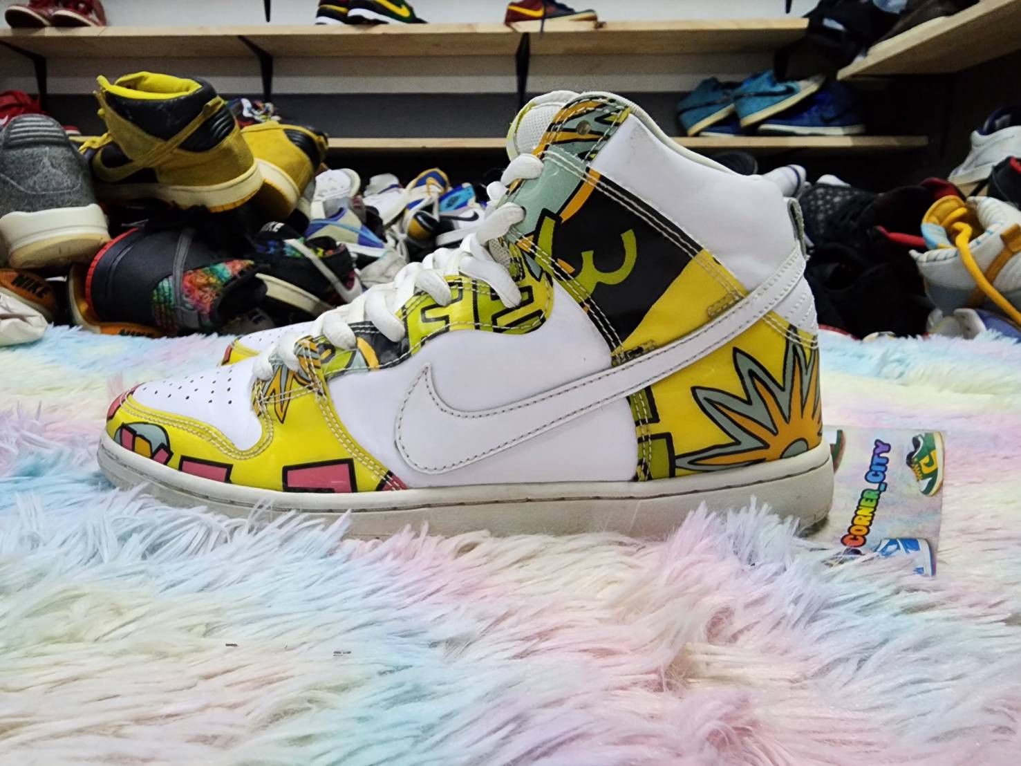 image of Nike Sb Dunk High De La Soul Shoes in White Yellow, Men's (Size 10)