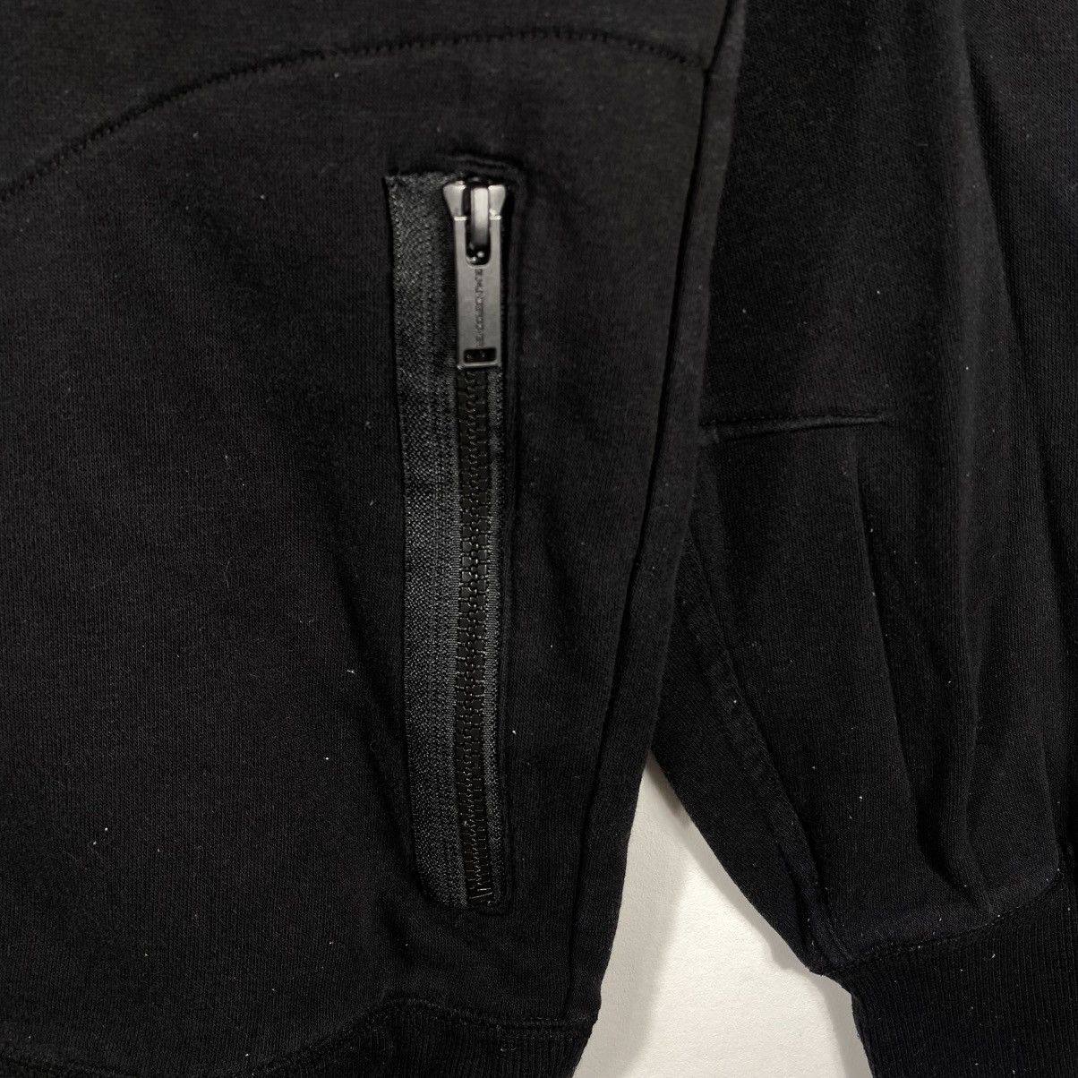 GU × Undercover GU x UNDERCOVER Freedom Noise Crewneck Sweatshirt Large Size Size US L / EU 52-54 / 3 - 3 Thumbnail