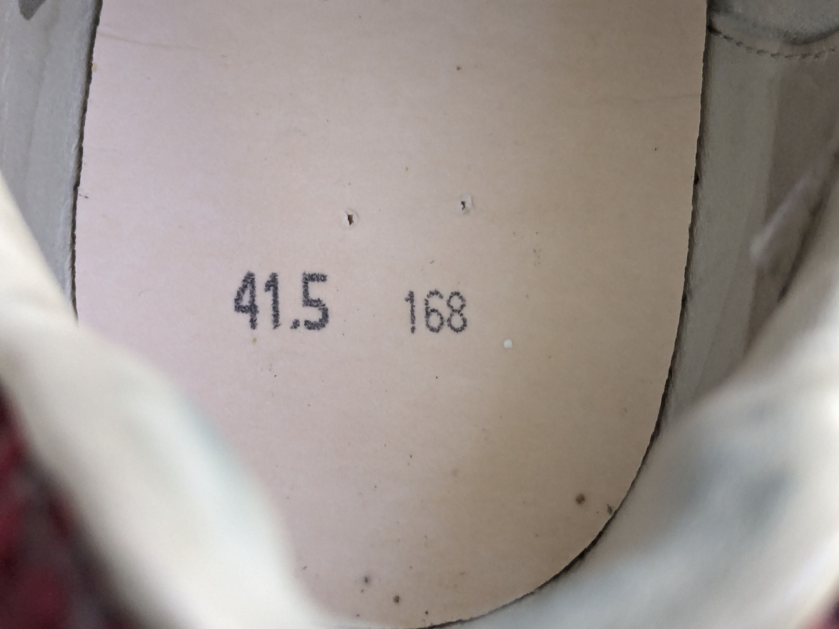 Maison Margiela Maison Margiela GAT Replica Red 8.5 41.5 Low Tops Size US 8.5 / EU 41-42 - 10 Thumbnail