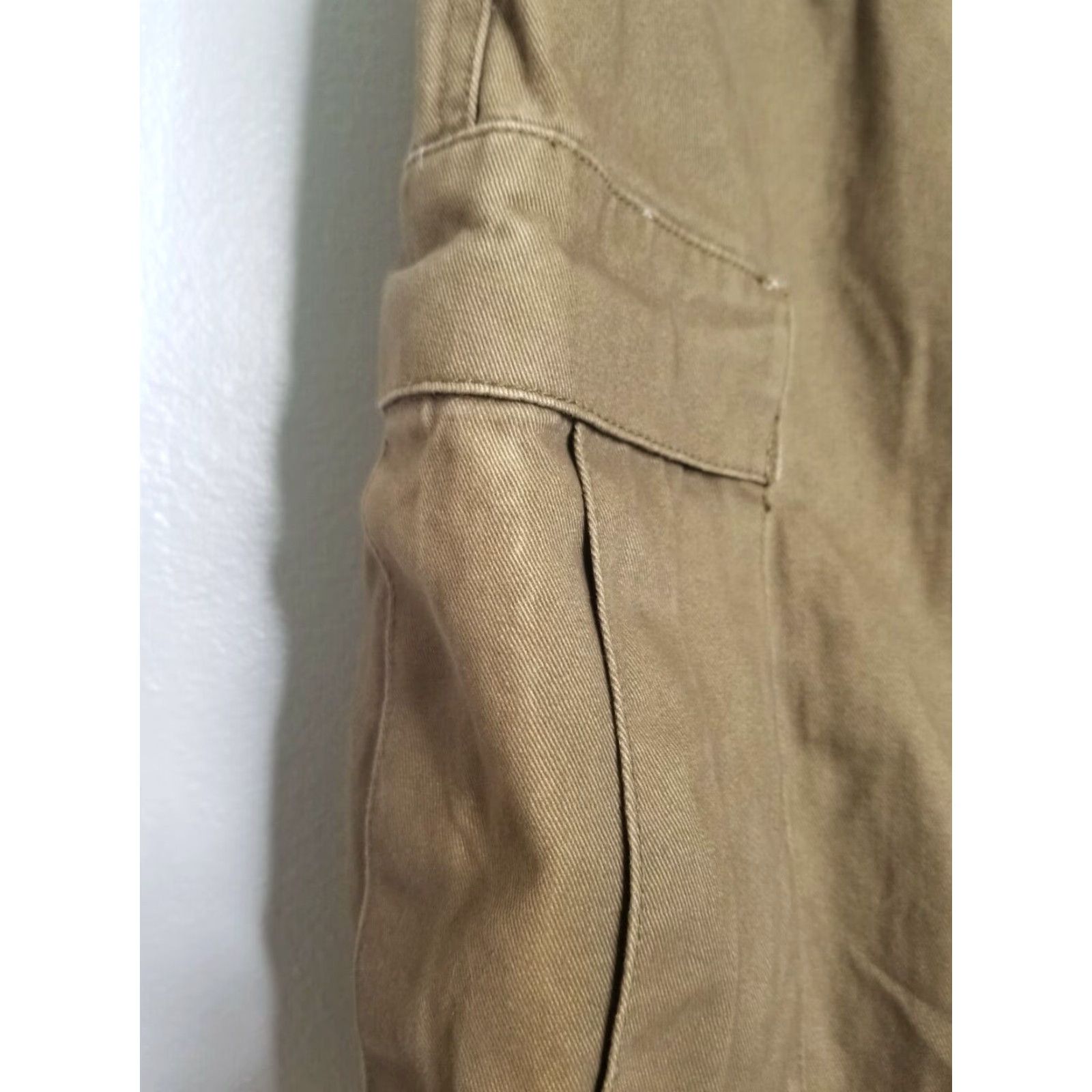 Olive Vintage Shorty’s Cargo Shorts Men 28 Olive Distressed Flat Front 90s Grunge Skate Surfboard BMX Mens Size US 28 / EU 44 - 4 Thumbnail
