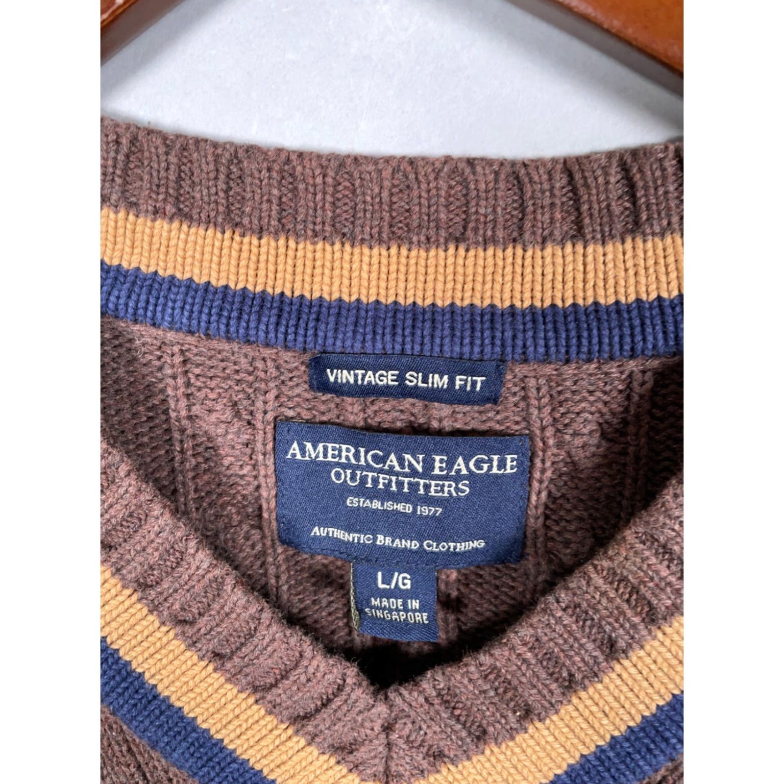 American Eagle Outfitters VINTAGE American Eagle Outfitters Men's Sweater Pullover Cable Knit Fall Winter Large Brown Casual Tennis Size US L / EU 52-54 / 3 - 3 Thumbnail